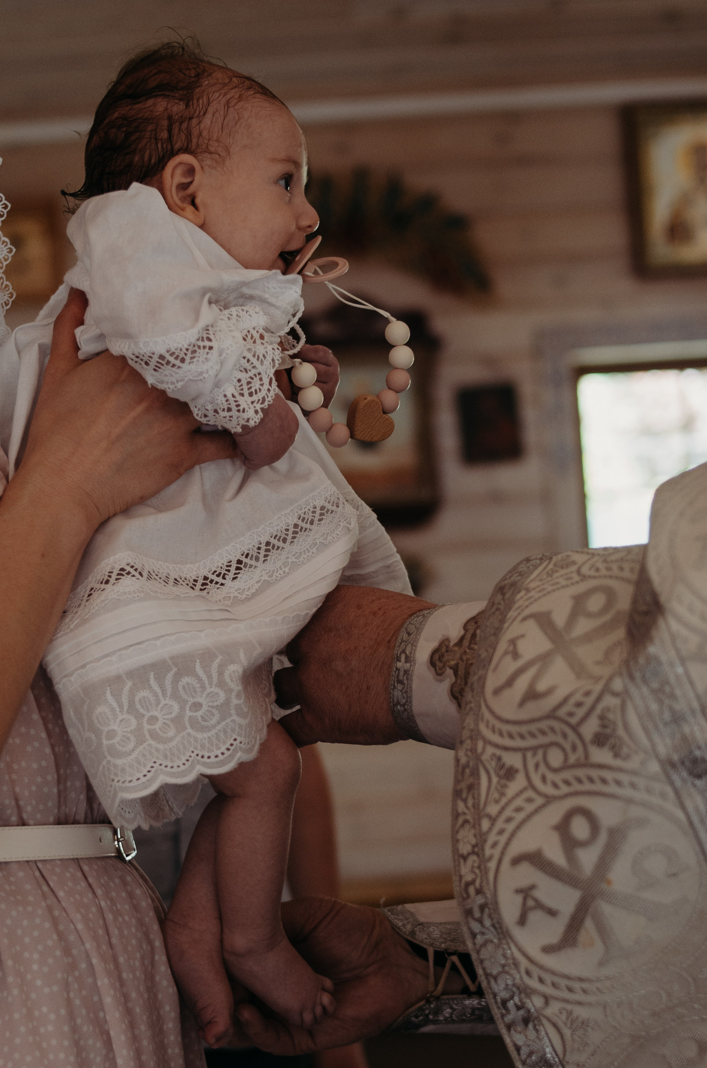 Таинство крещения Лея. Семейный фотограф Москва, Люберцы, Петрозаводск