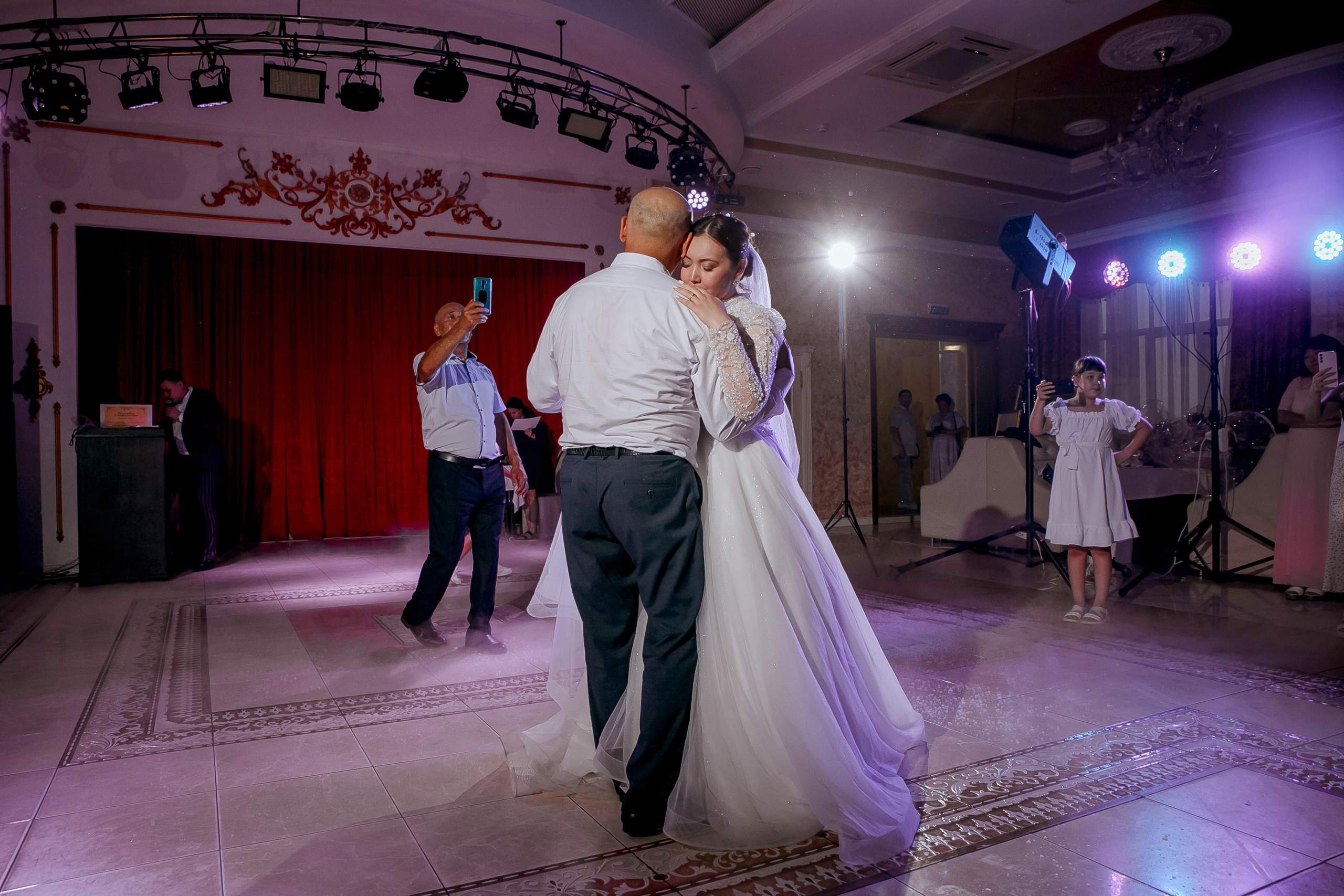 Данияр & Анжелика. Свадебный и семейный фотограф в Саратове Екатерина Ромакина