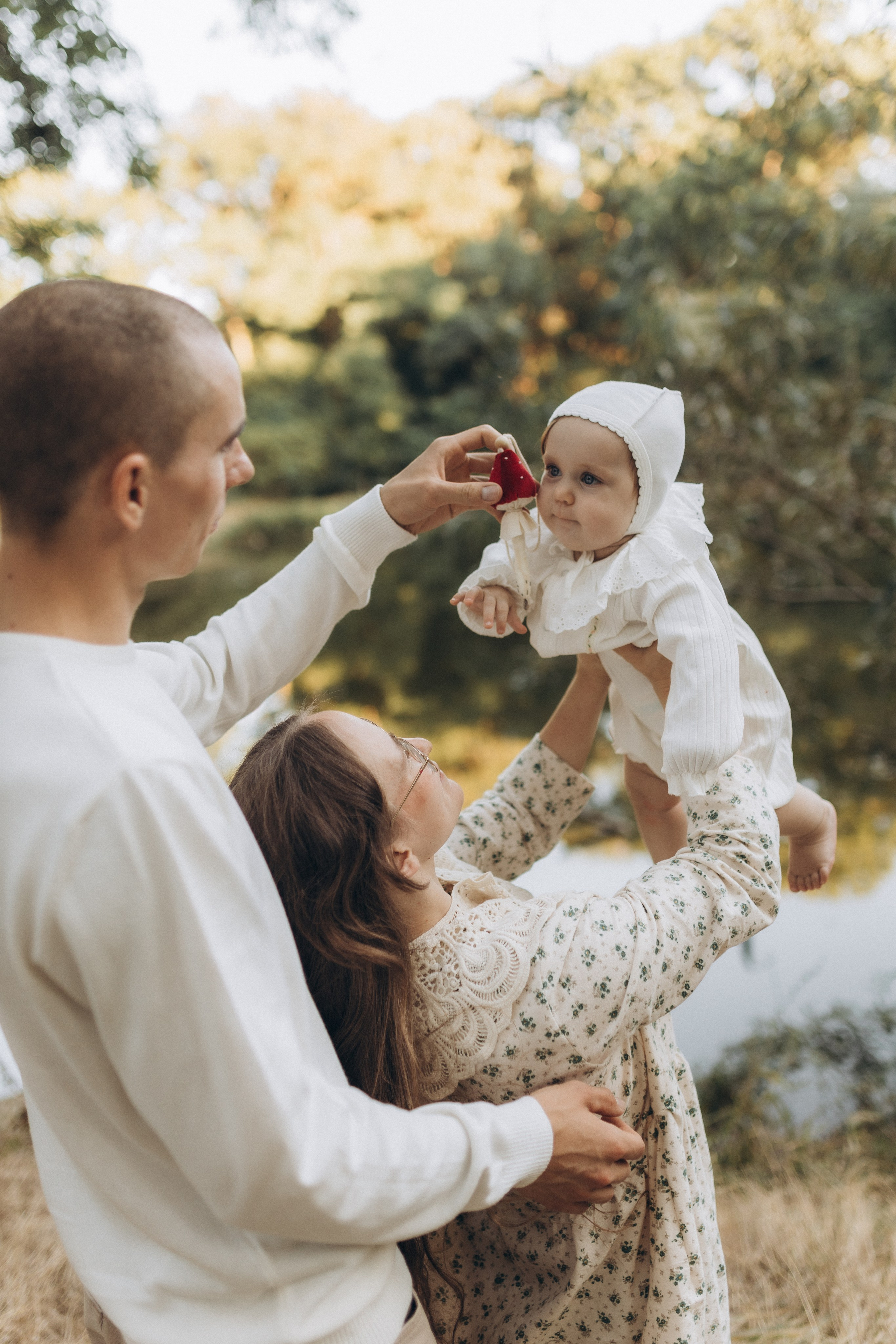 Семейная фотосессия маленькой Анюты с родителями. Фотограф в Ставрополе Svetlana Matveeva