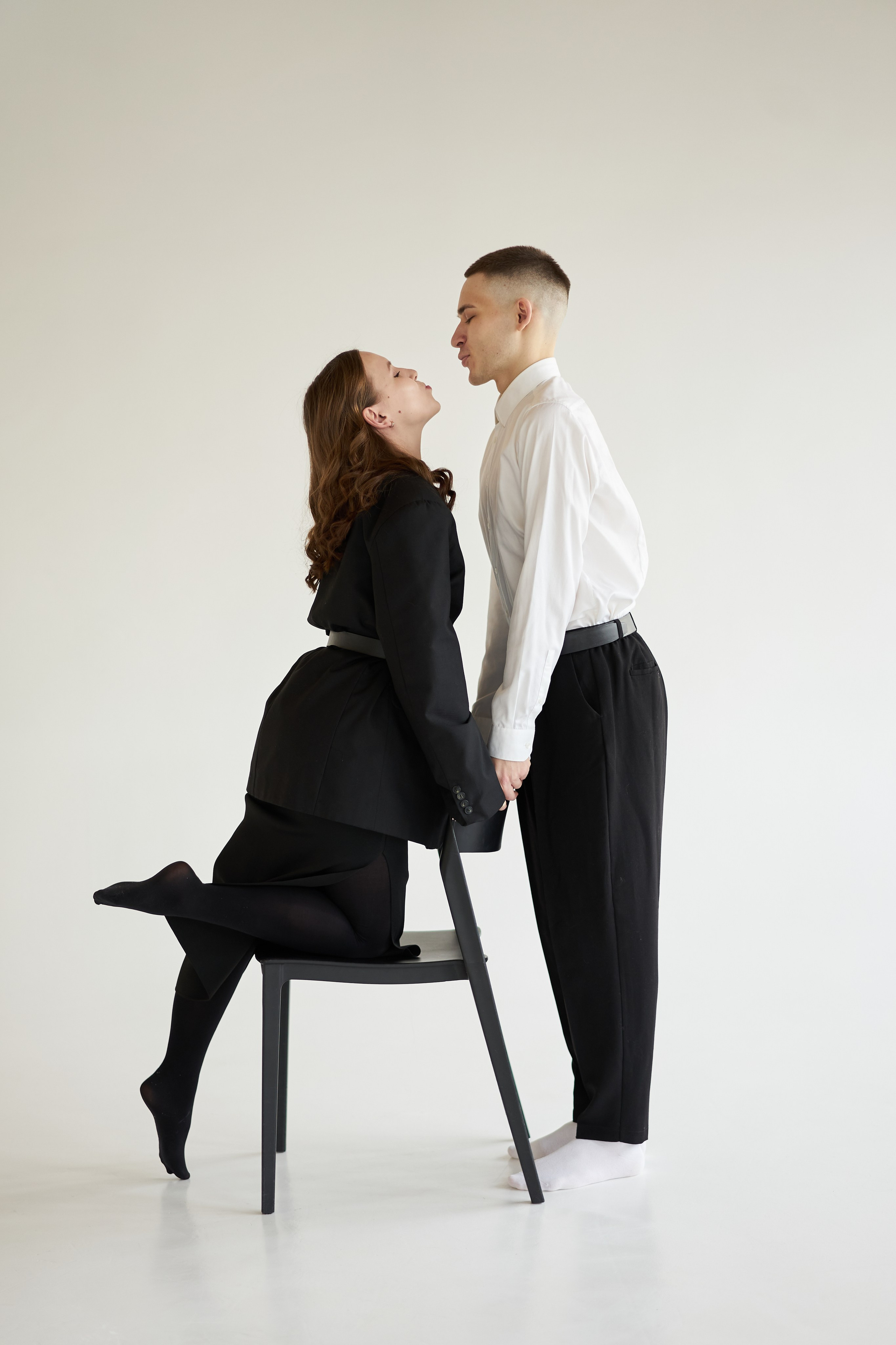 Влюбленные фотосессия в студии. Фотограф Екатеринбург Кокшарова Александра