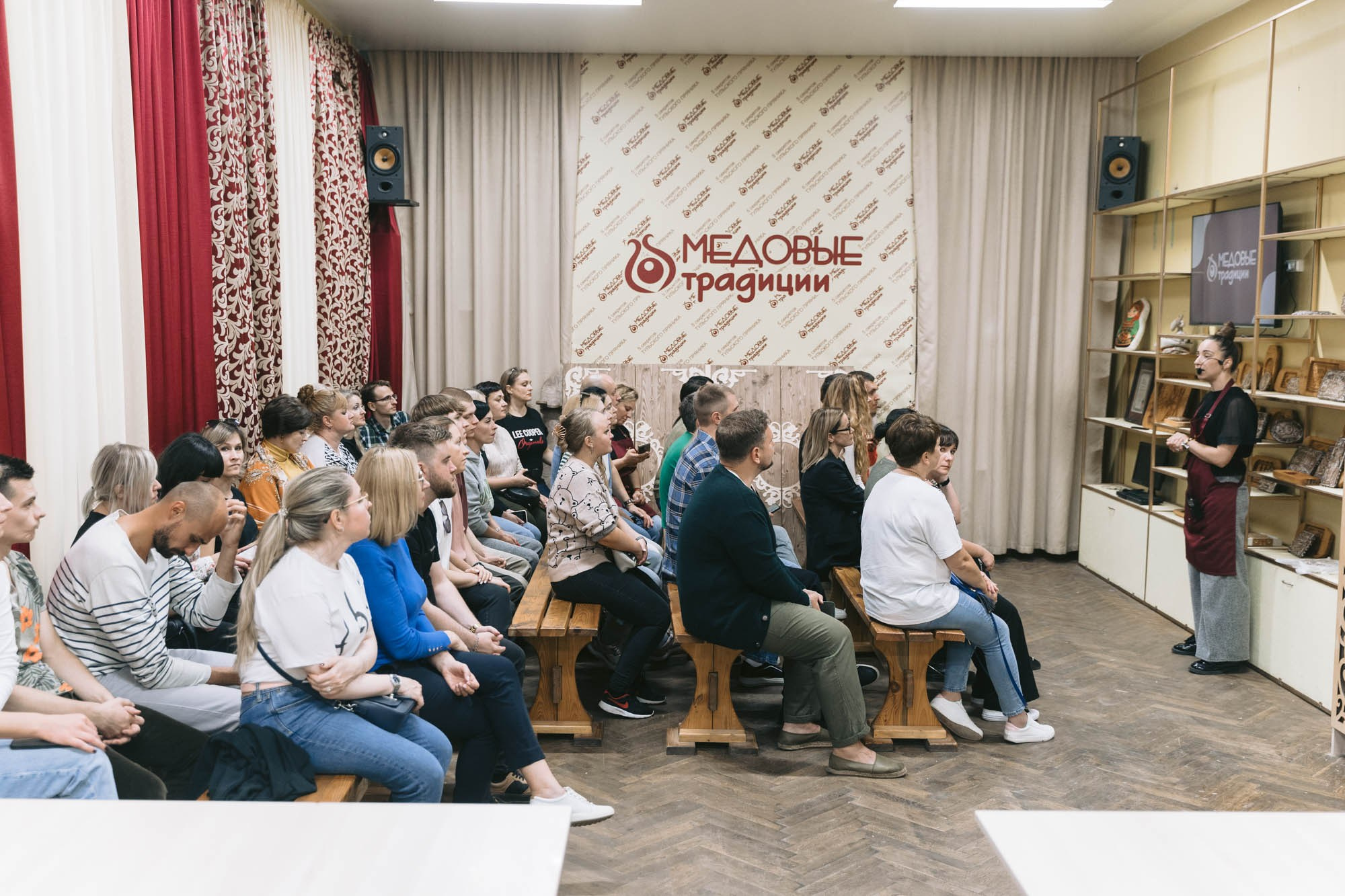 Фотограф Москва и Московская область. Фотосъёмка, видеосъемка массовых мероприятий, reels