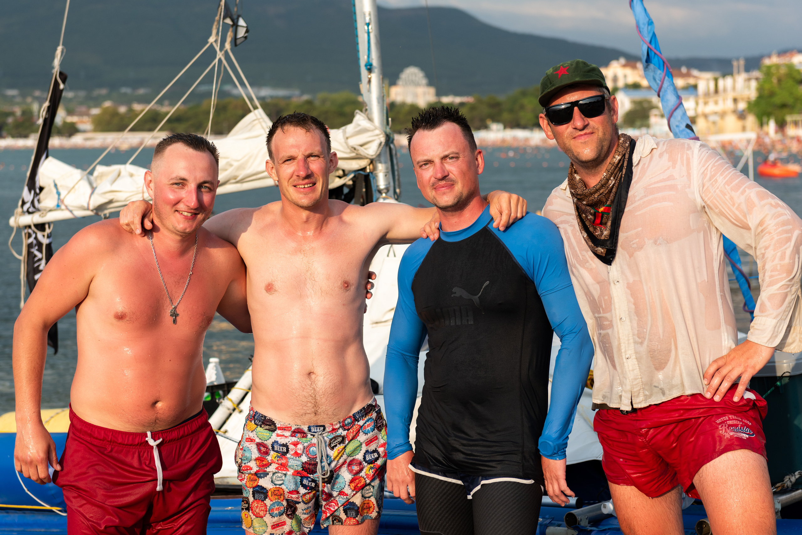 Случайные прохожие. Семейный и детский фотограф в г. Геленджике Ольга Бурдюк