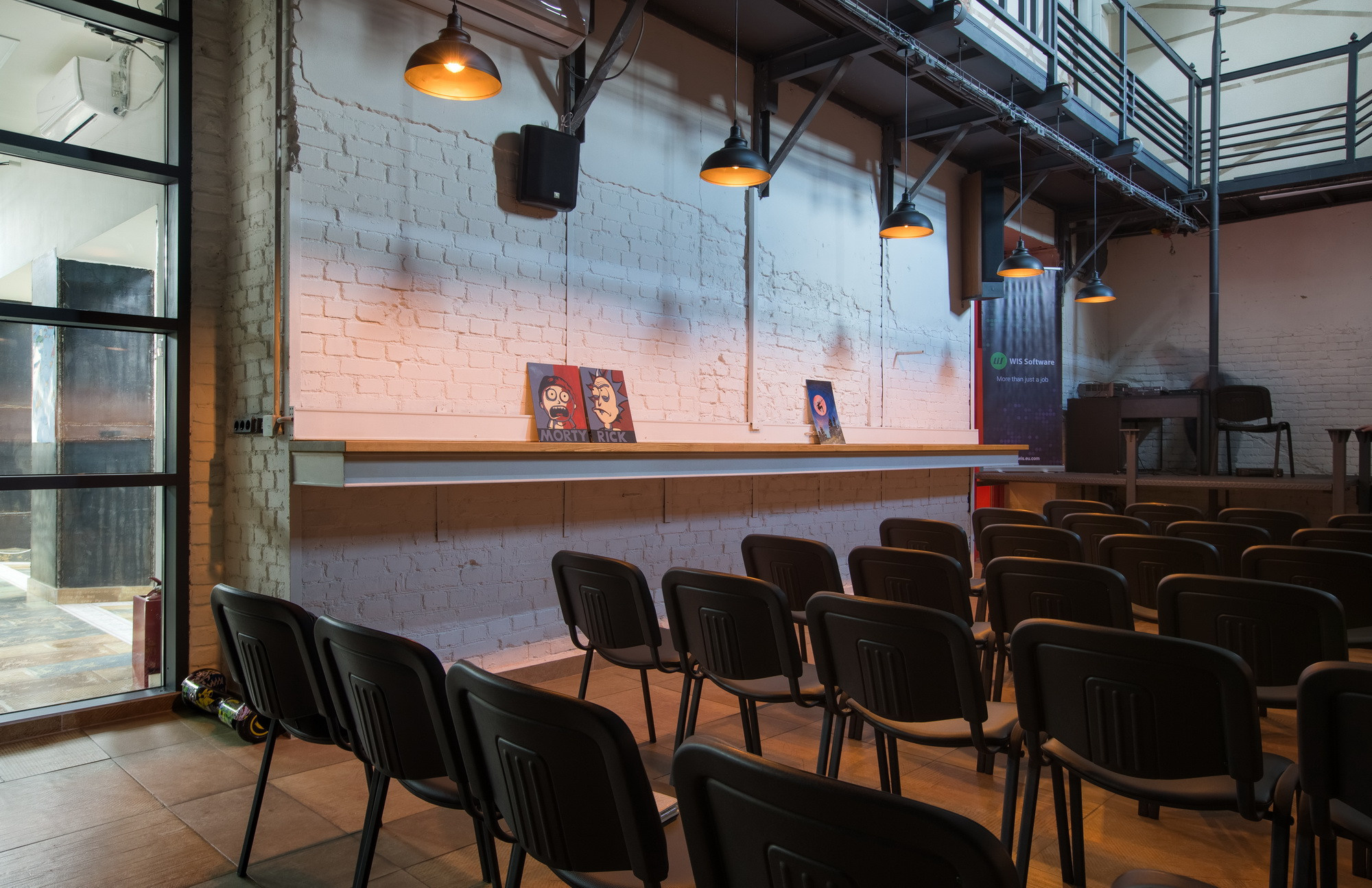 WIS SOFT_коворкинг. Профессиональный фотограф в Ростове-на-Дону Станислав Бурдон