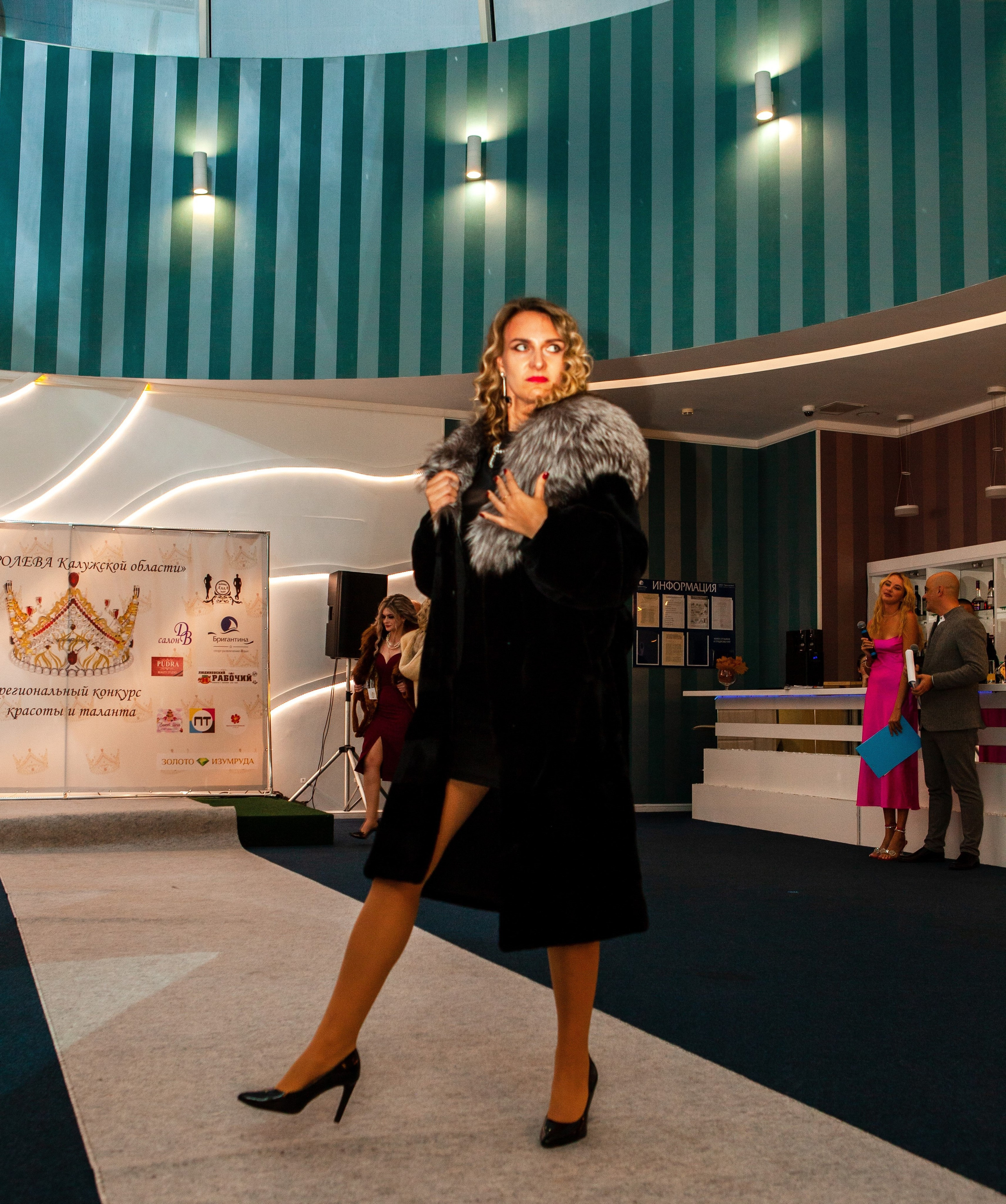 Королева Калужской области. Репортажный, семейный, свадебный, портретный фотограф