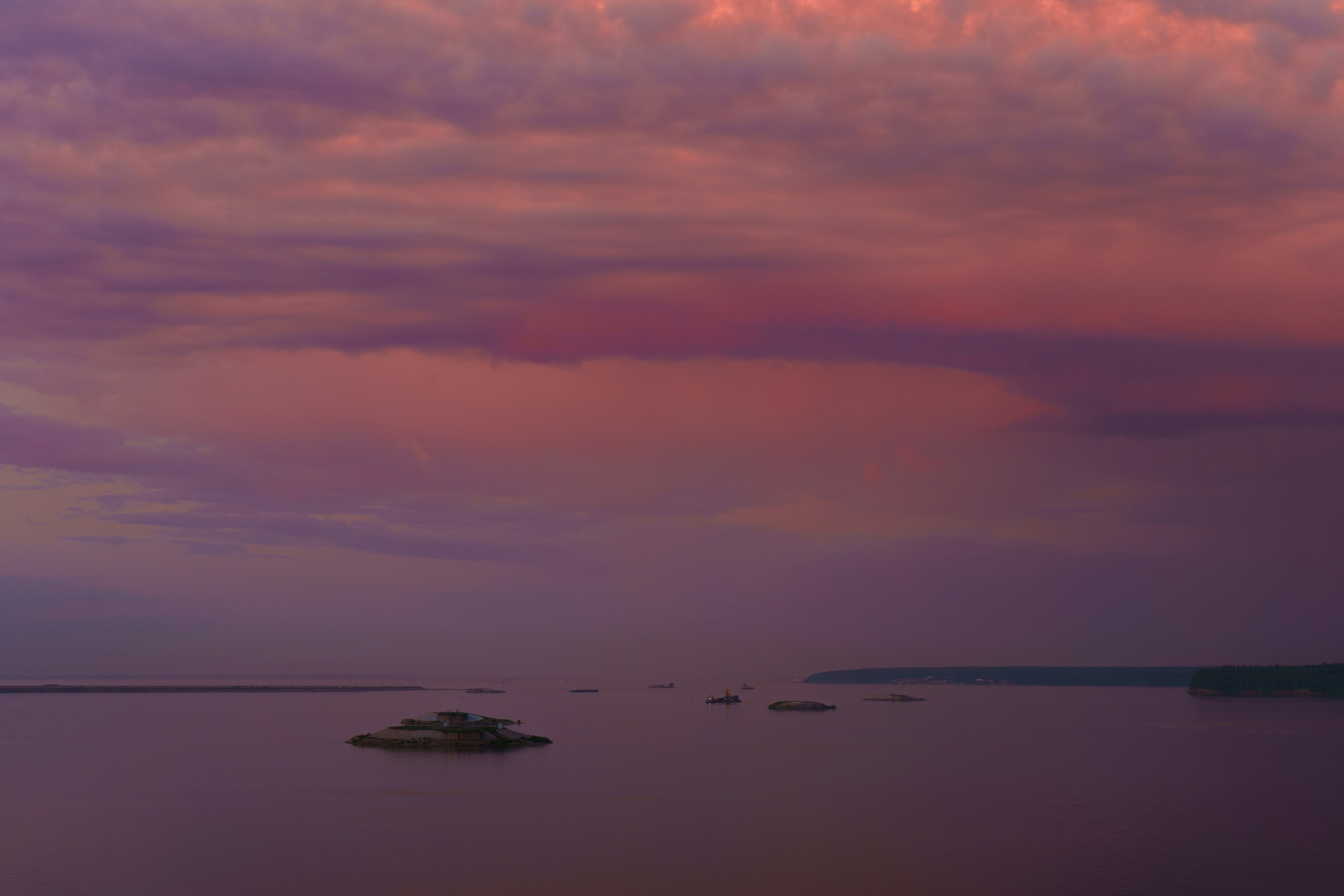 ЦВЕТНЫЕ ФОТОГРАФИИ. Никита Аничкин фото и видео оператор из России