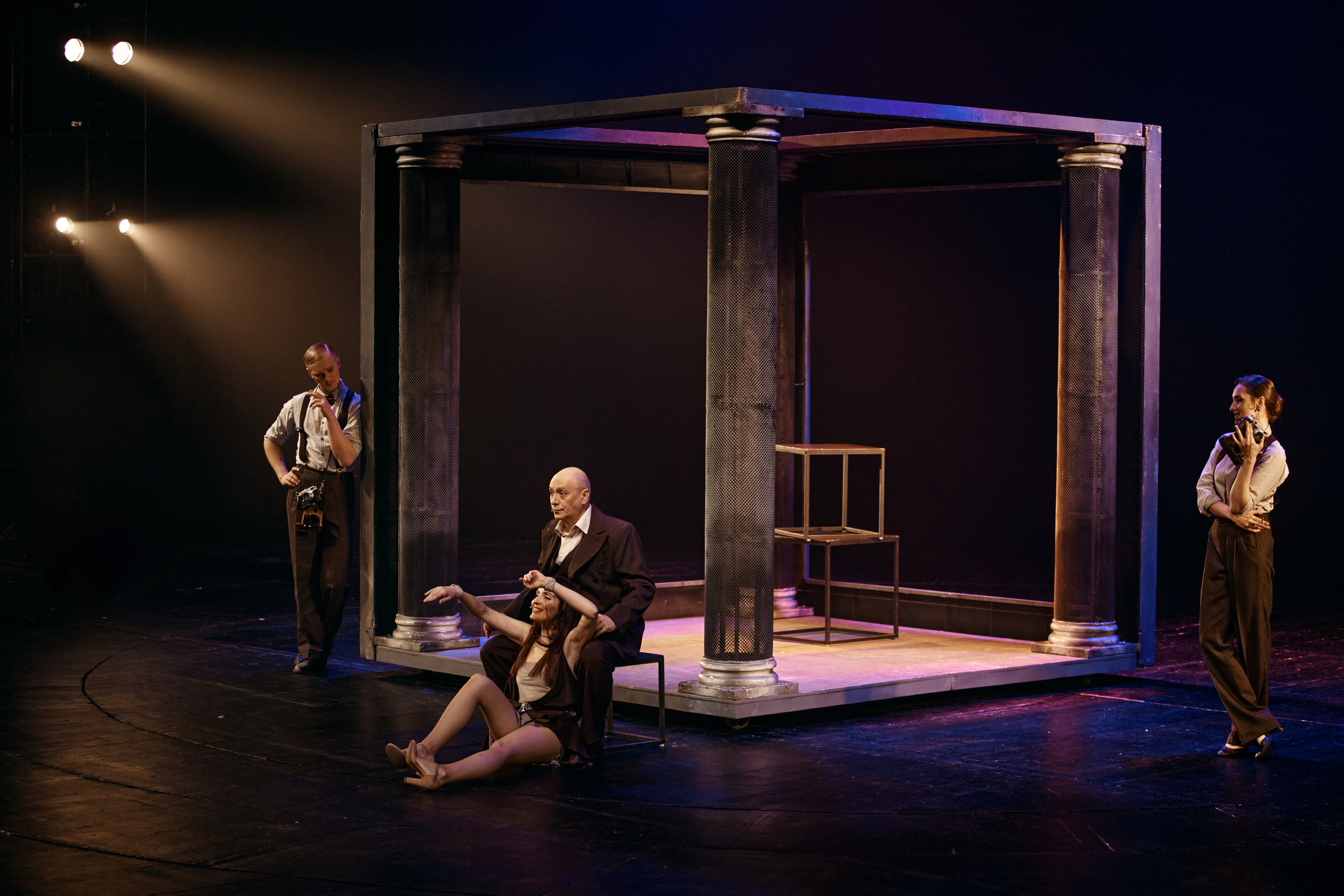 Прозрачные краски. Фотограф Нина Антонова