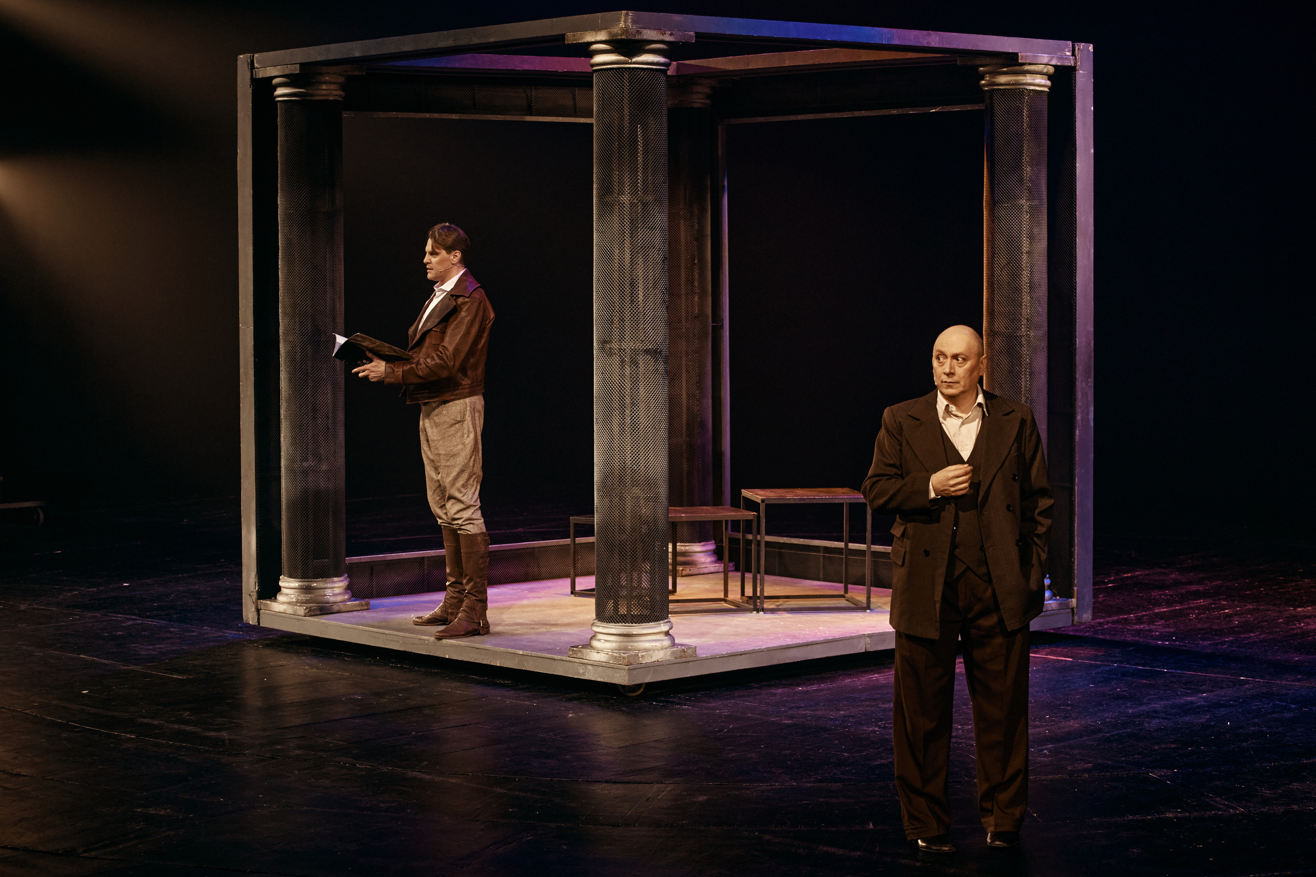 Прозрачные краски. Фотограф Нина Антонова