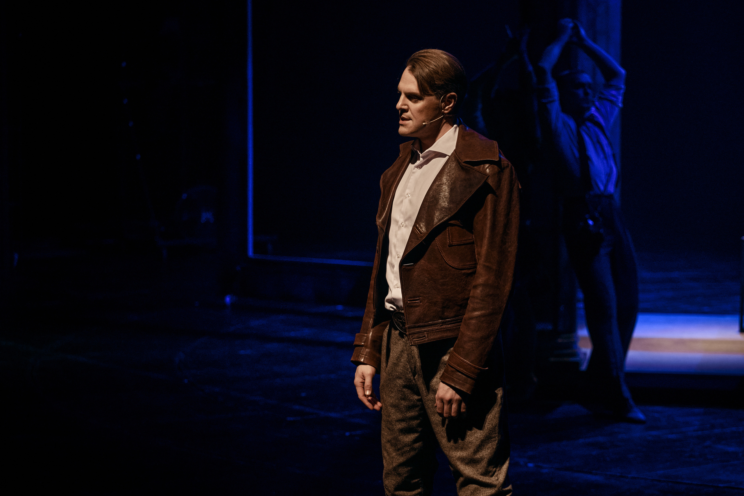 Прозрачные краски. Фотограф Нина Антонова