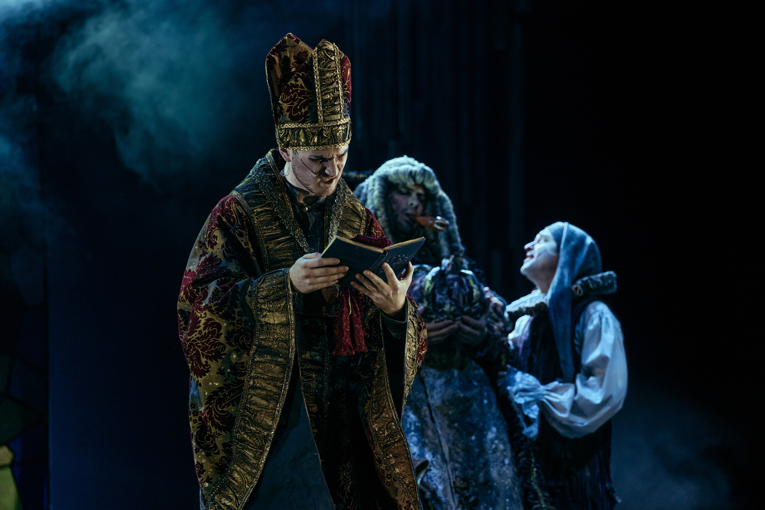 Человек, который смеётся. Фотограф Нина Антонова