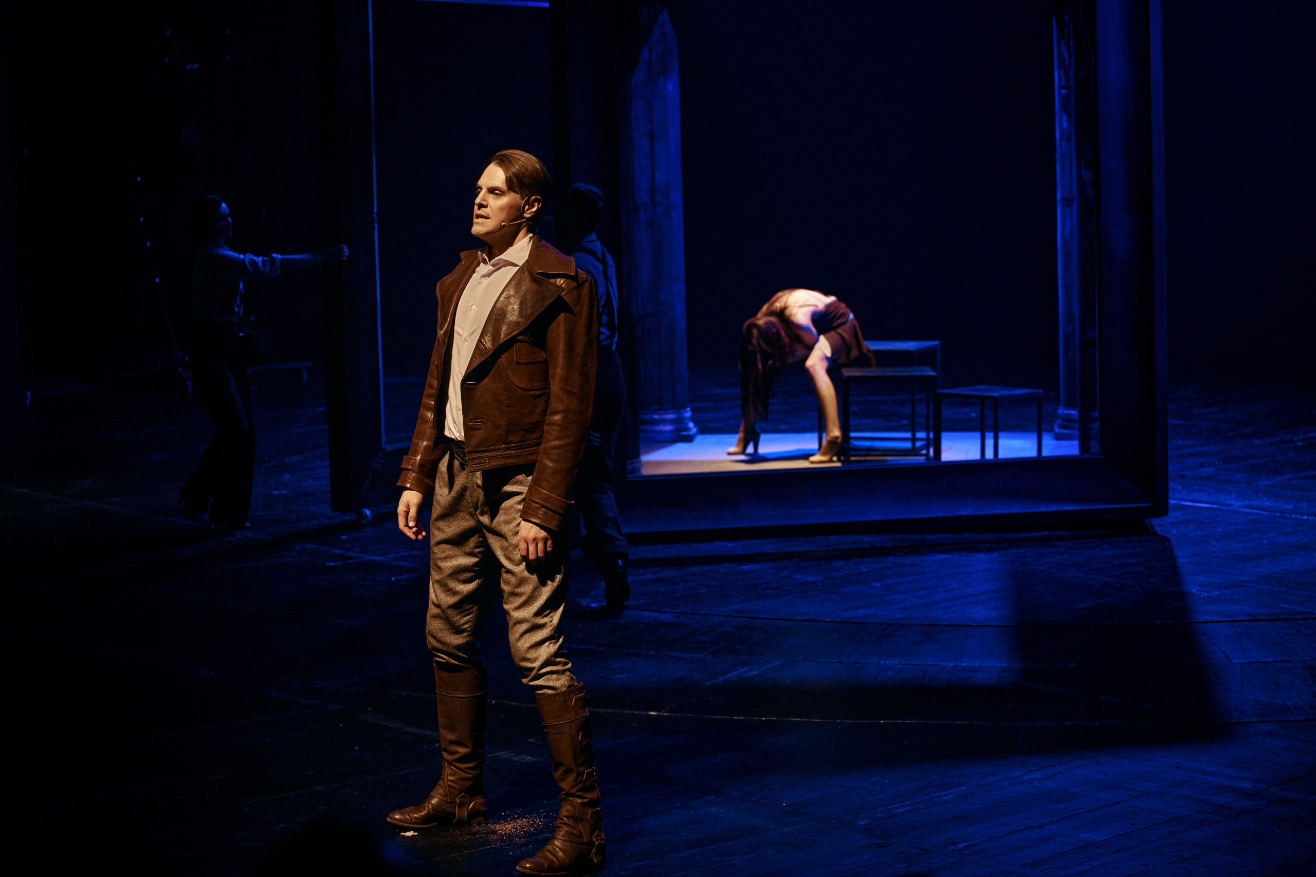 Прозрачные краски. Фотограф Нина Антонова