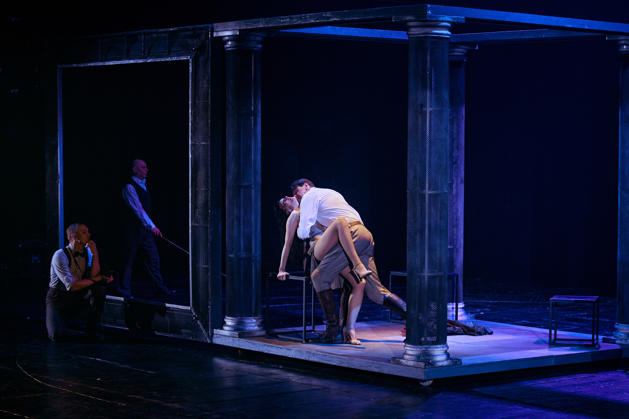 Прозрачные краски. Фотограф Нина Антонова