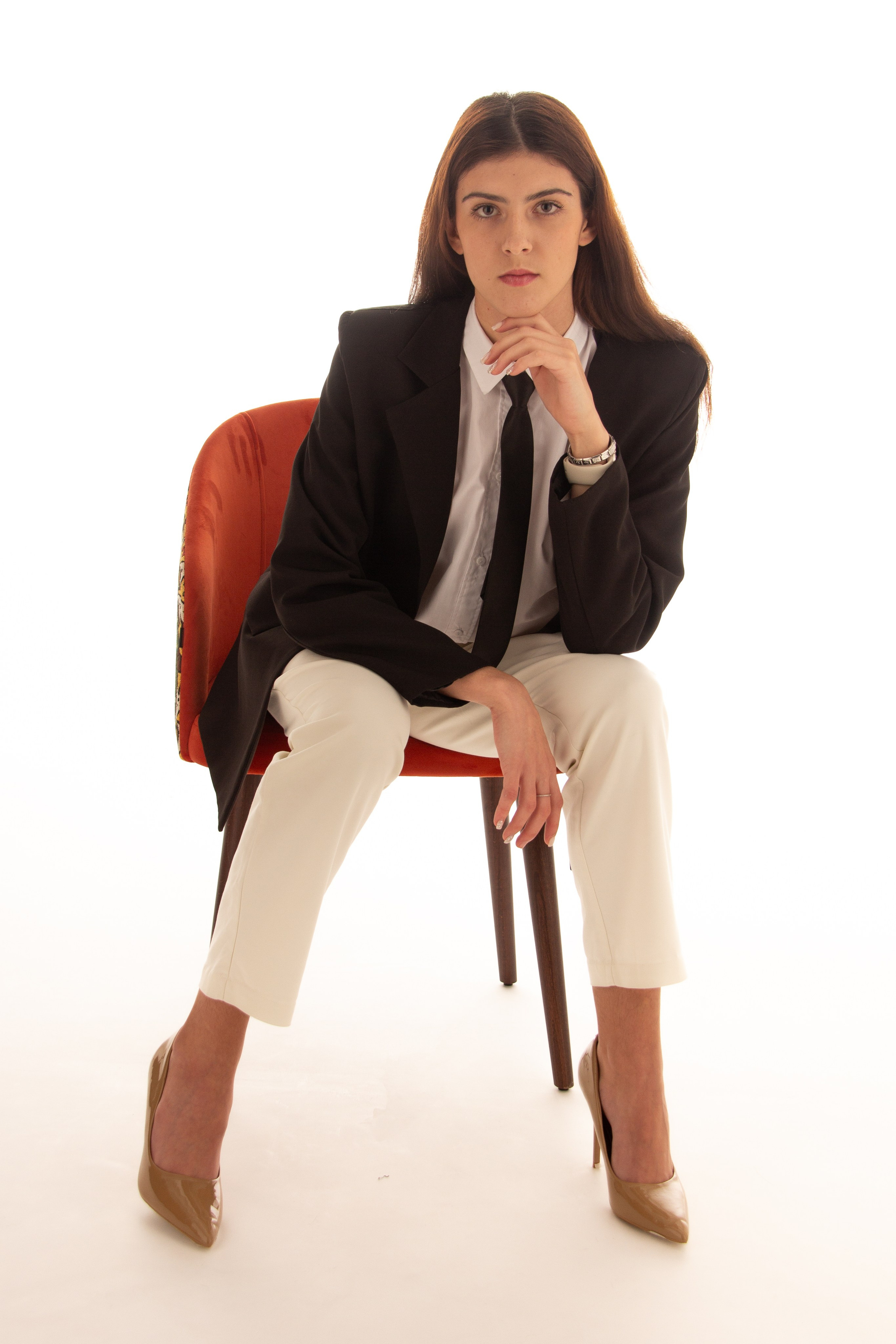 Женский портрет со светом. Главная