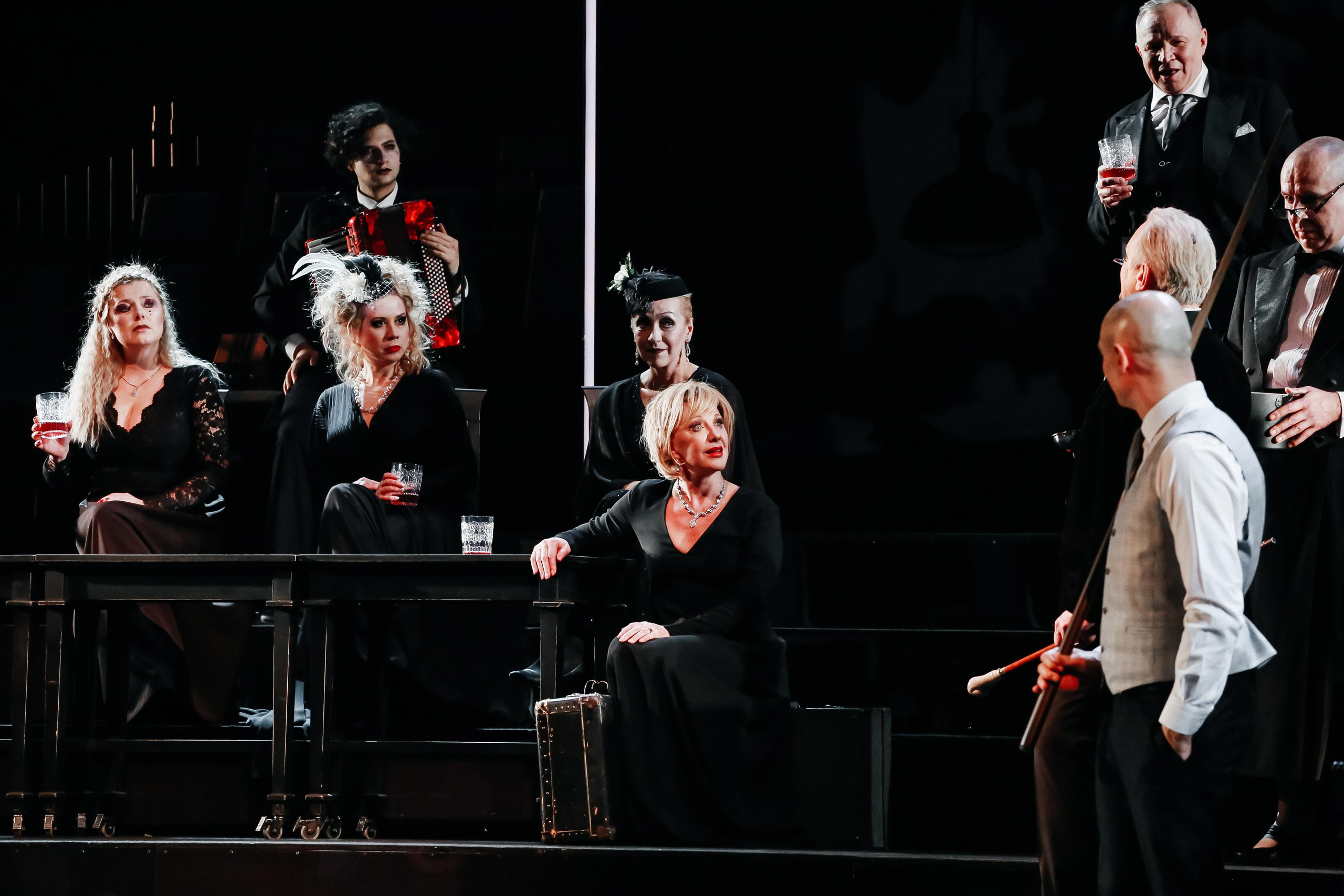 «Театр», Театр Современник. Режиссер Владимир Панков. Фоторепортаж. Театральная фотосъёмка