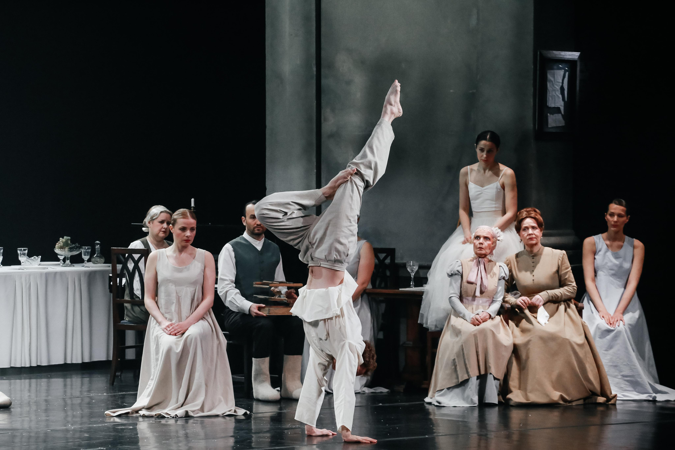 «Онегин». Театр Вахтангова. Режиссер Римас Туминас. Фоторепортаж. Театральная фотосъёмка