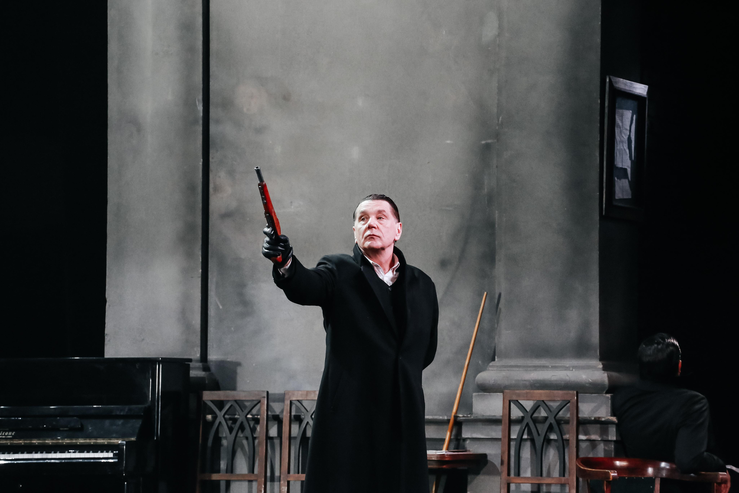 «Онегин». Театр Вахтангова. Режиссер Римас Туминас. Фоторепортаж. Театральная фотосъёмка