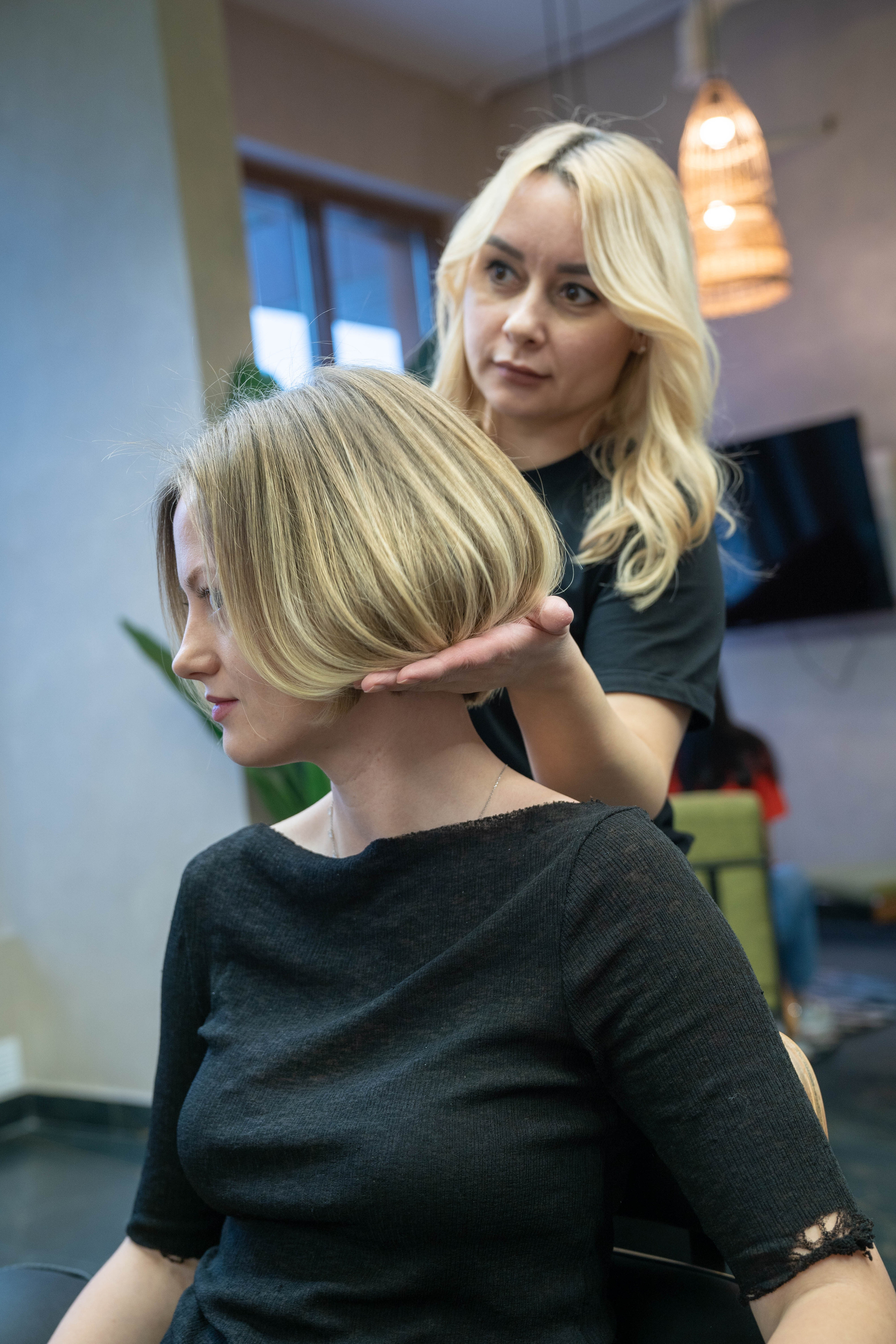 Салон красоты и маникюра SODA Трёхгорка. Фото и видео съёмка на заказ. VAU Studia. Москва