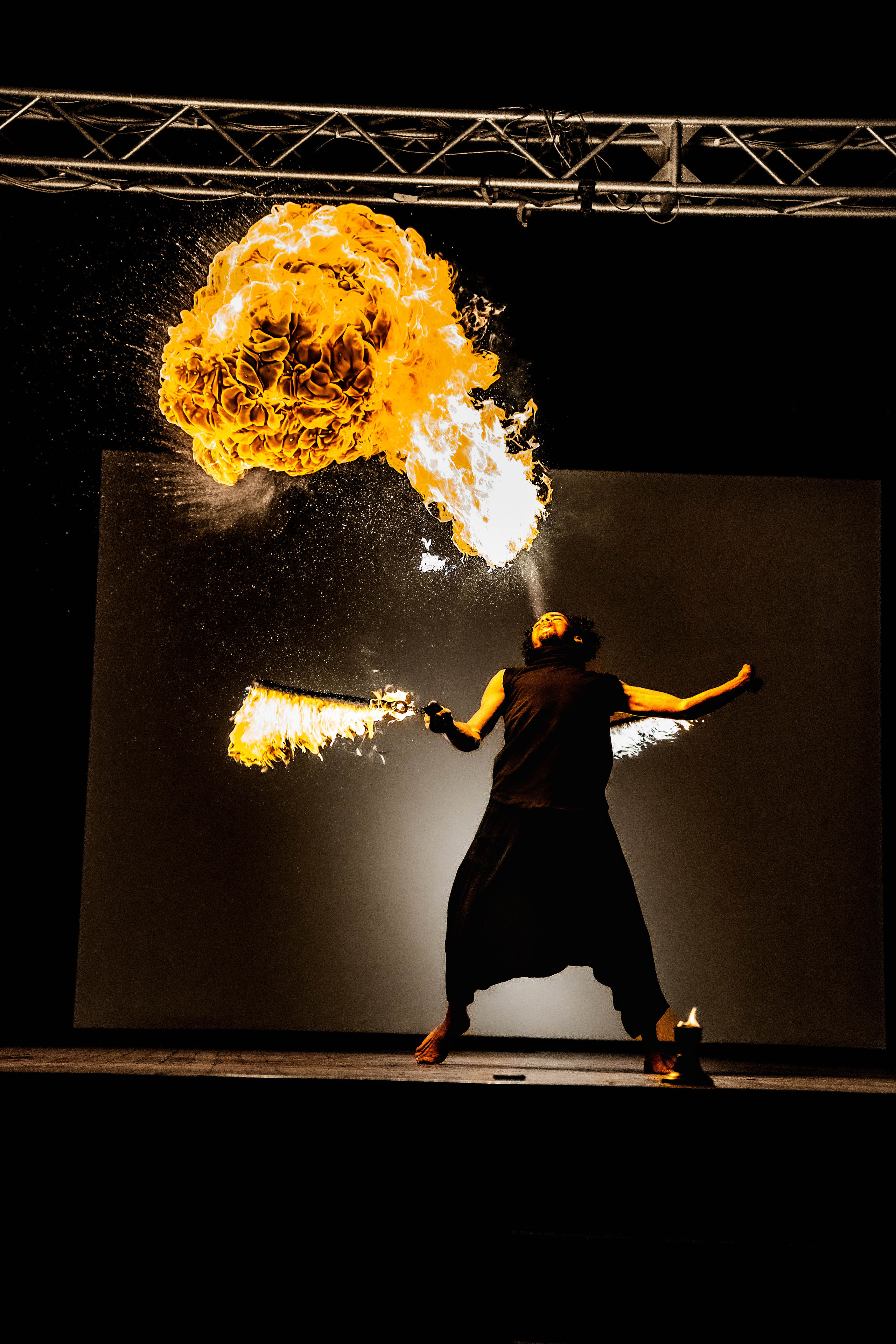 FireShow в отеле SUNRISE Crystal Bay Resort. Hurgada. Egypt. Фото и видео съёмка на заказ. VAU Studia. Москва