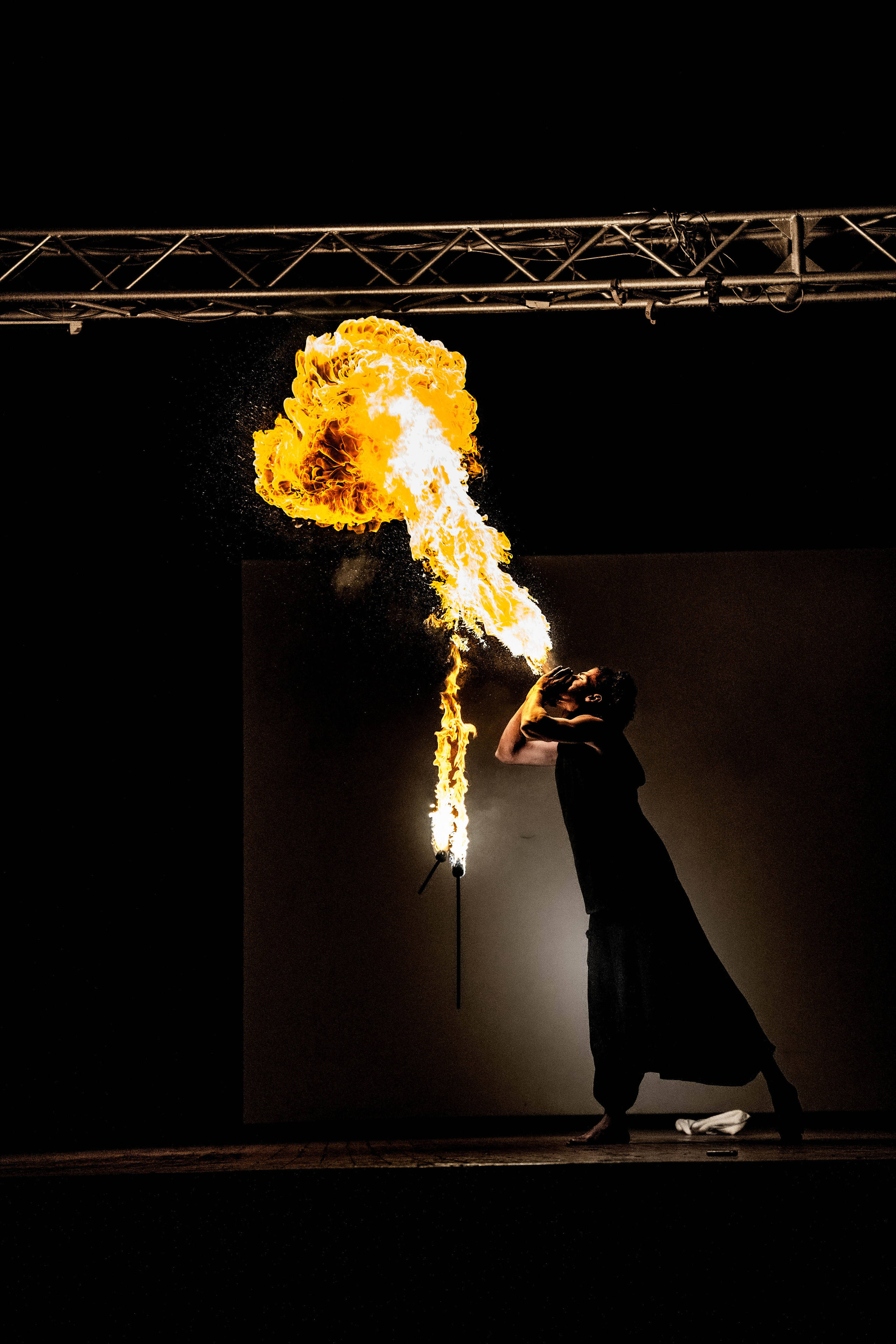 FireShow в отеле SUNRISE Crystal Bay Resort. Hurgada. Egypt. Фото и видео съёмка на заказ. VAU Studia. Москва