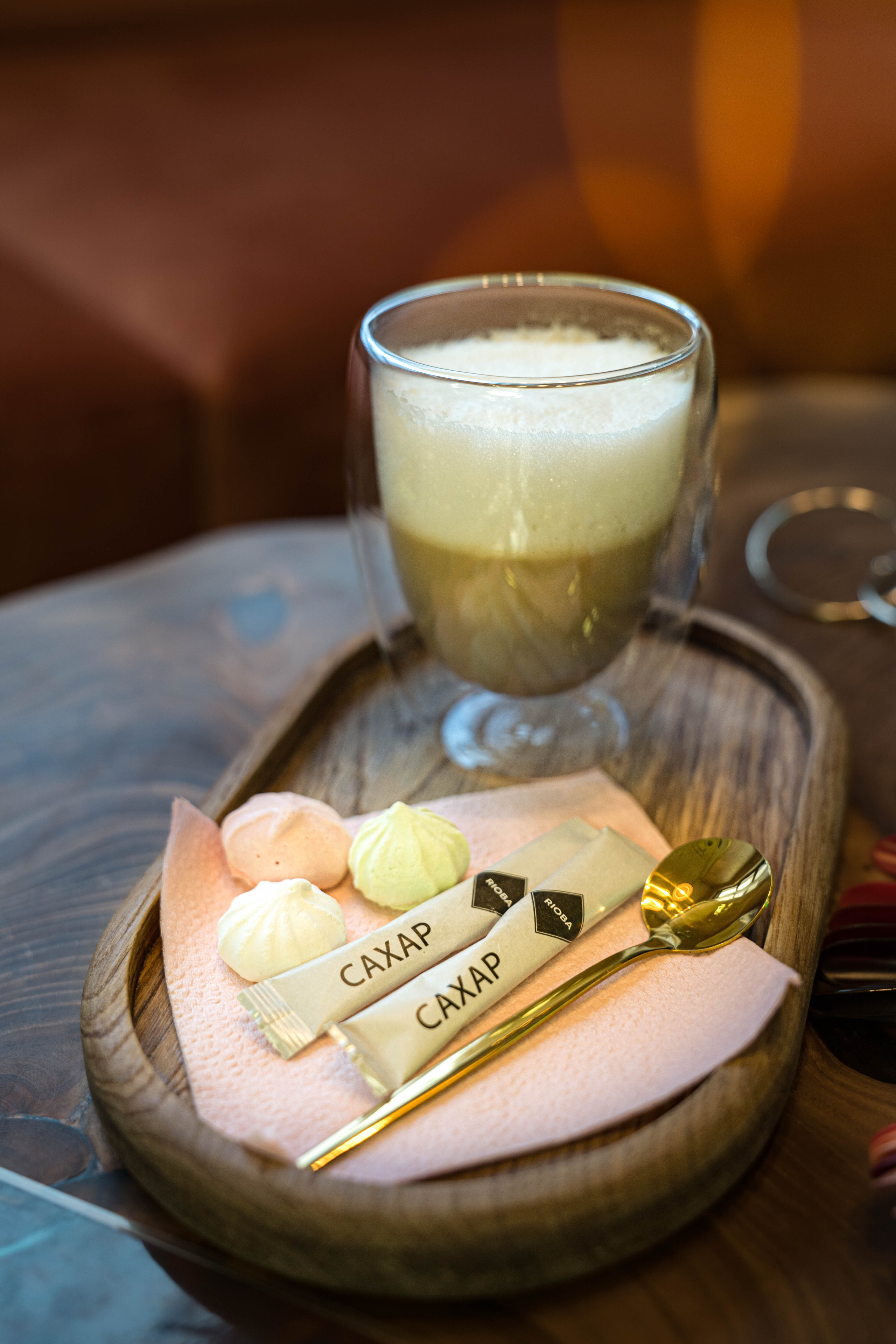 Салон красоты и маникюра SODA Трёхгорка. Фото и видео съёмка на заказ. VAU Studia. Москва