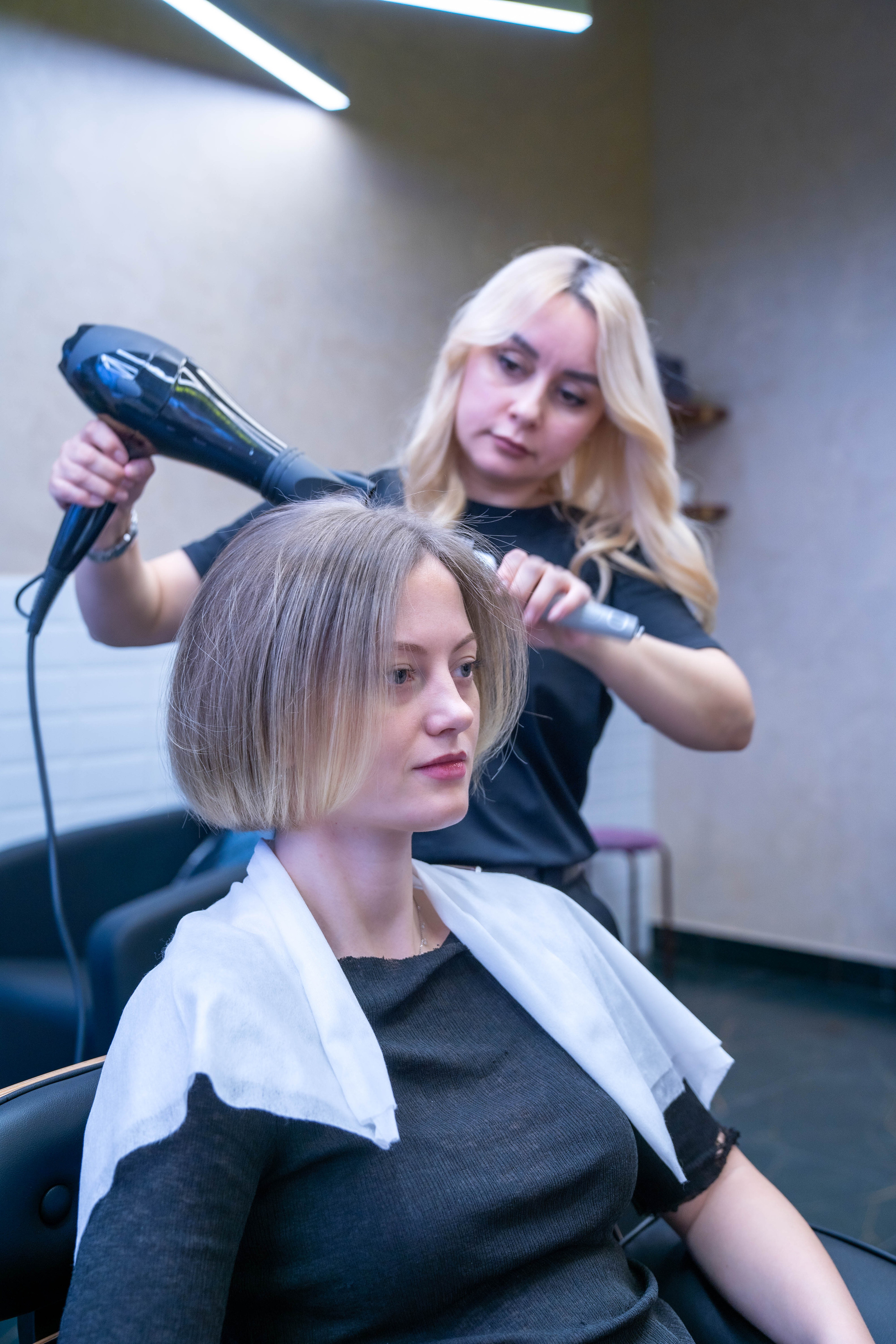 Салон красоты и маникюра SODA Трёхгорка. Фото и видео съёмка на заказ. VAU Studia. Москва