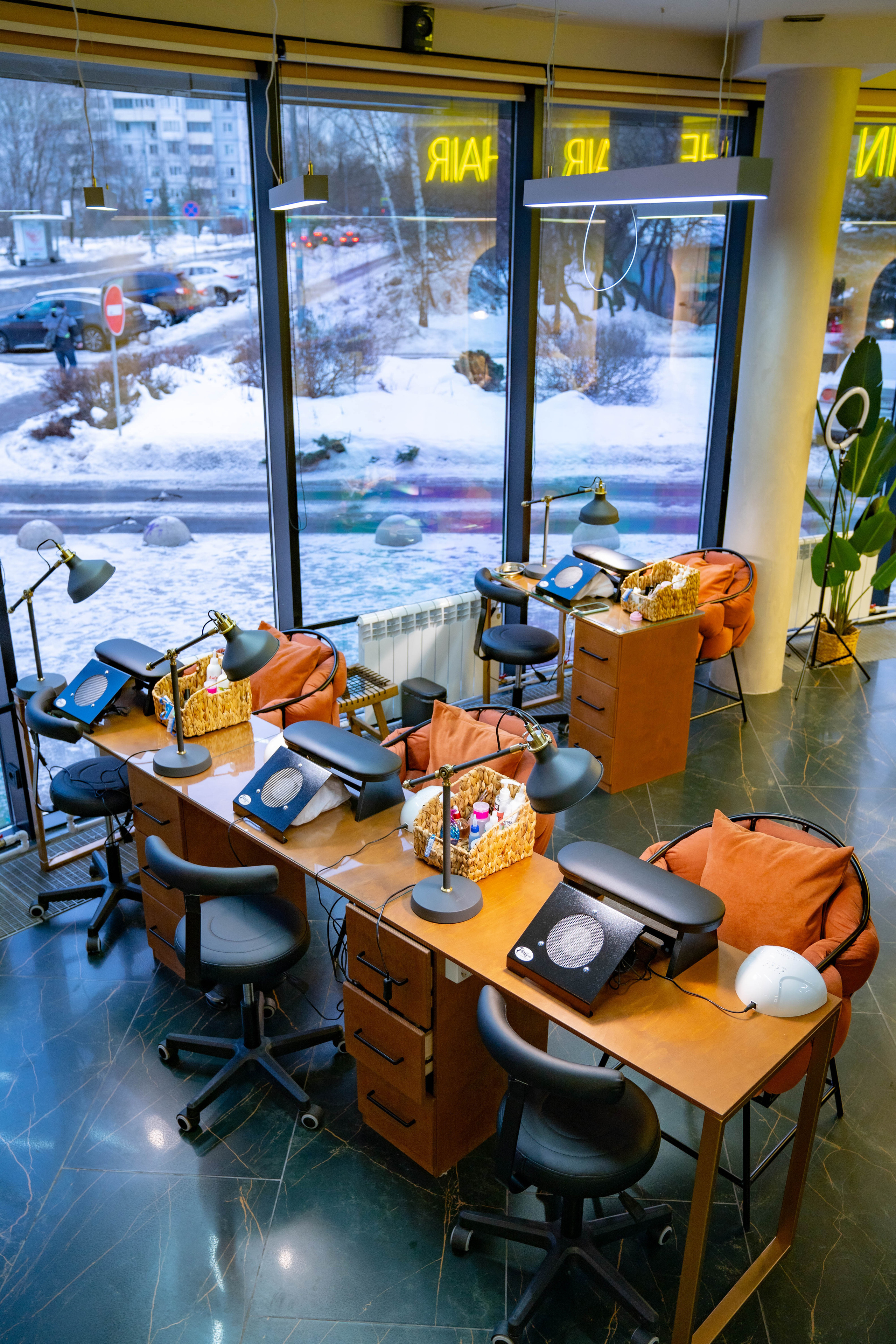 Салон красоты и маникюра SODA Алтуфьево. Фото и видео съёмка на заказ. VAU Studia. Москва