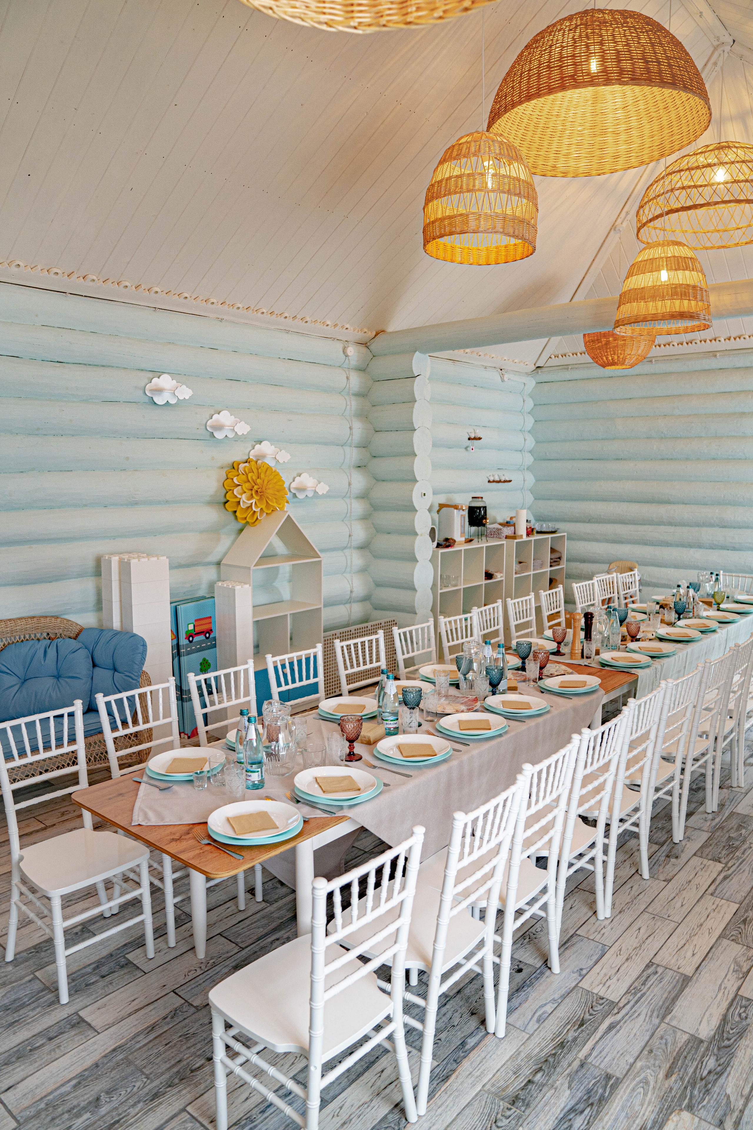 БЕСЕДКА В КРЕСТЬЯНСКОЙ УСАДЬБЕ ОСТРОВ. Фото и видео съёмка на заказ. VAU Studia. Москва