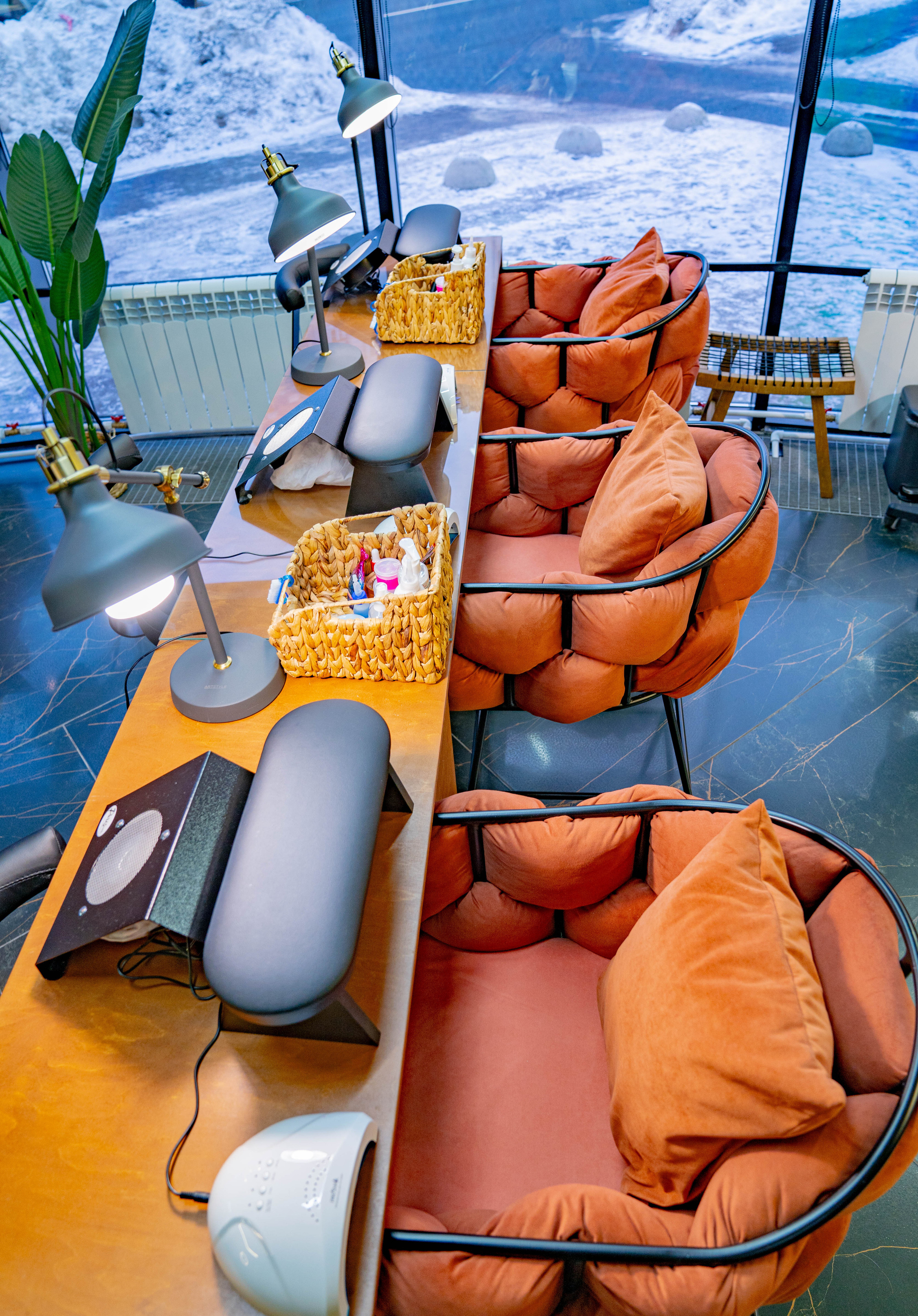 Салон красоты и маникюра SODA Алтуфьево. Фото и видео съёмка на заказ. VAU Studia. Москва