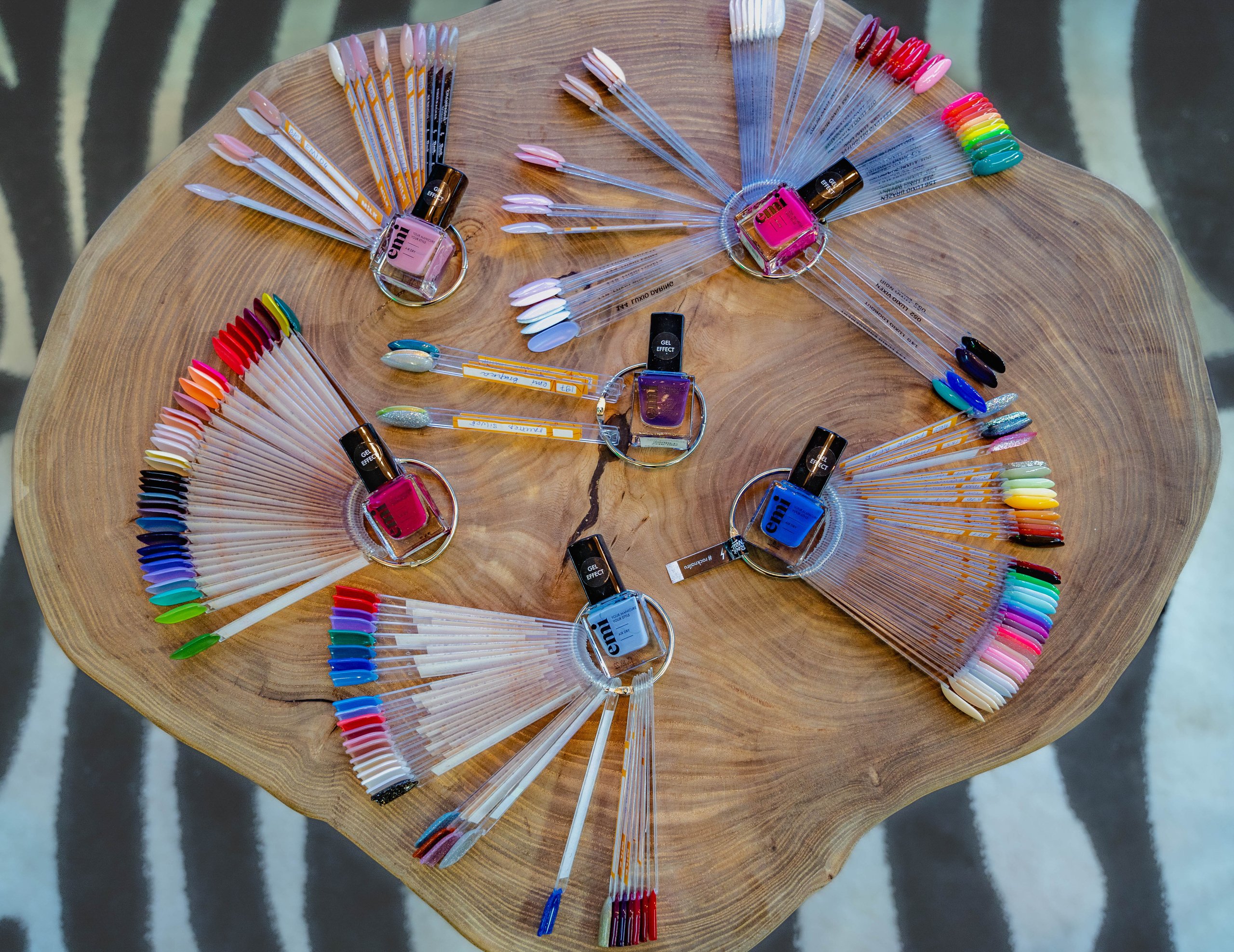 Салон красоты и маникюра SODA Алтуфьево. Фото и видео съёмка на заказ. VAU Studia. Москва