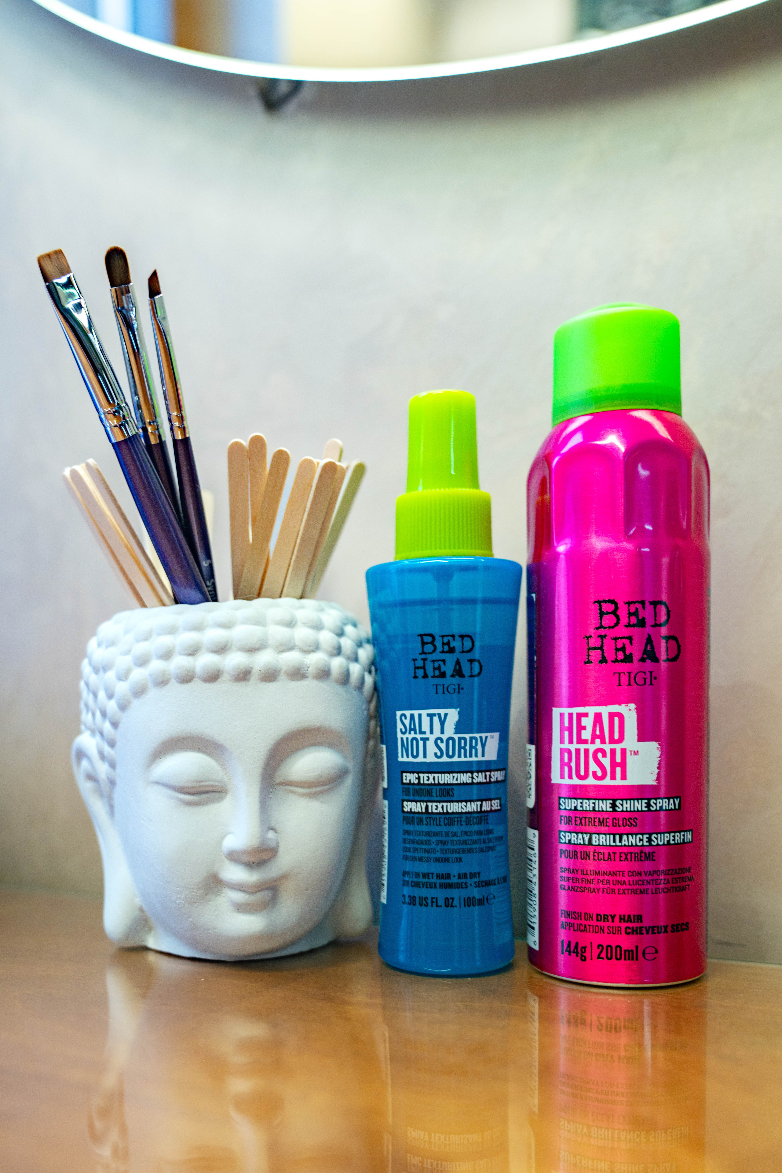 Салон красоты и маникюра SODA Трёхгорка. Фото и видео съёмка на заказ. VAU Studia. Москва