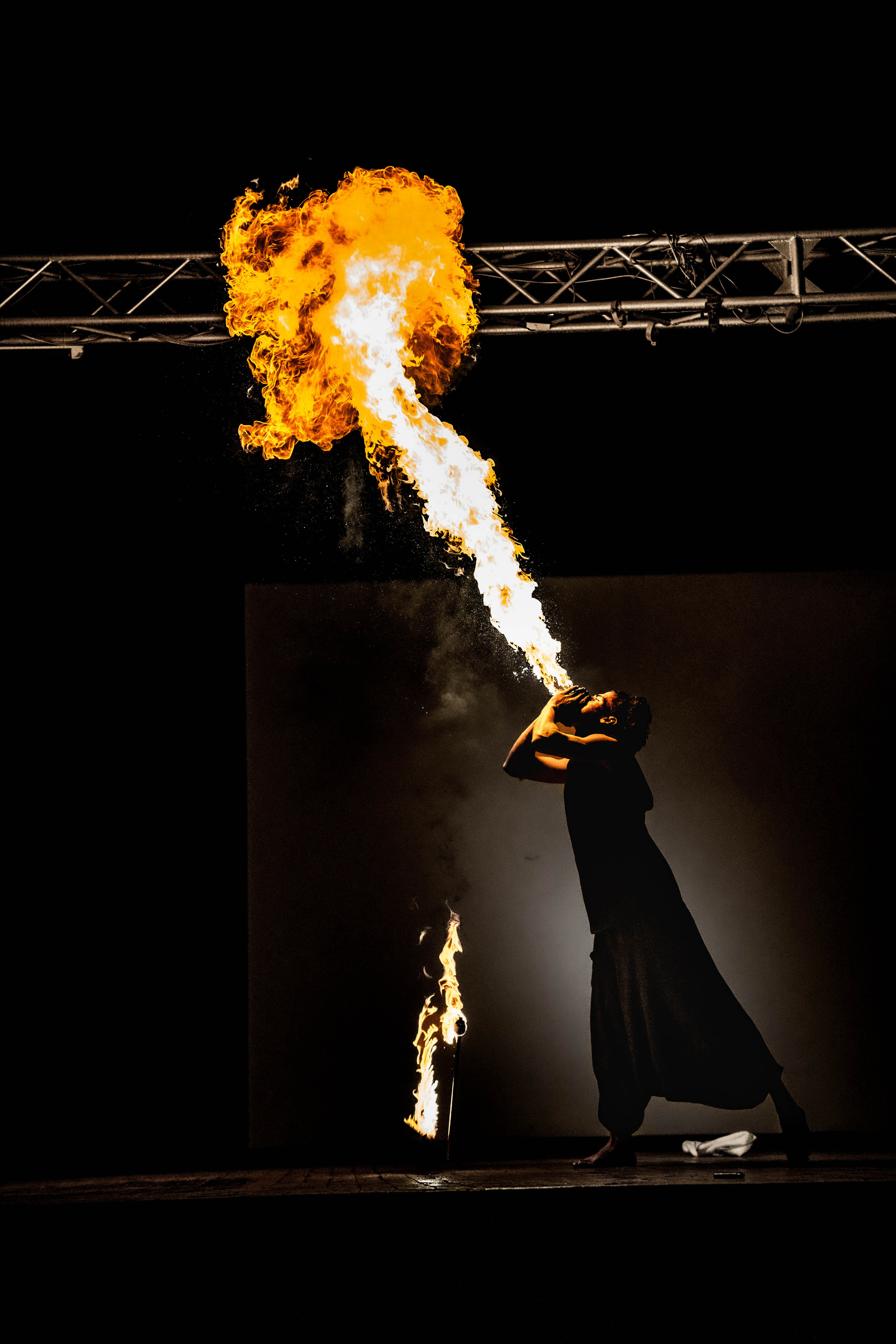 FireShow в отеле SUNRISE Crystal Bay Resort. Hurgada. Egypt. Фото и видео съёмка на заказ. VAU Studia. Москва