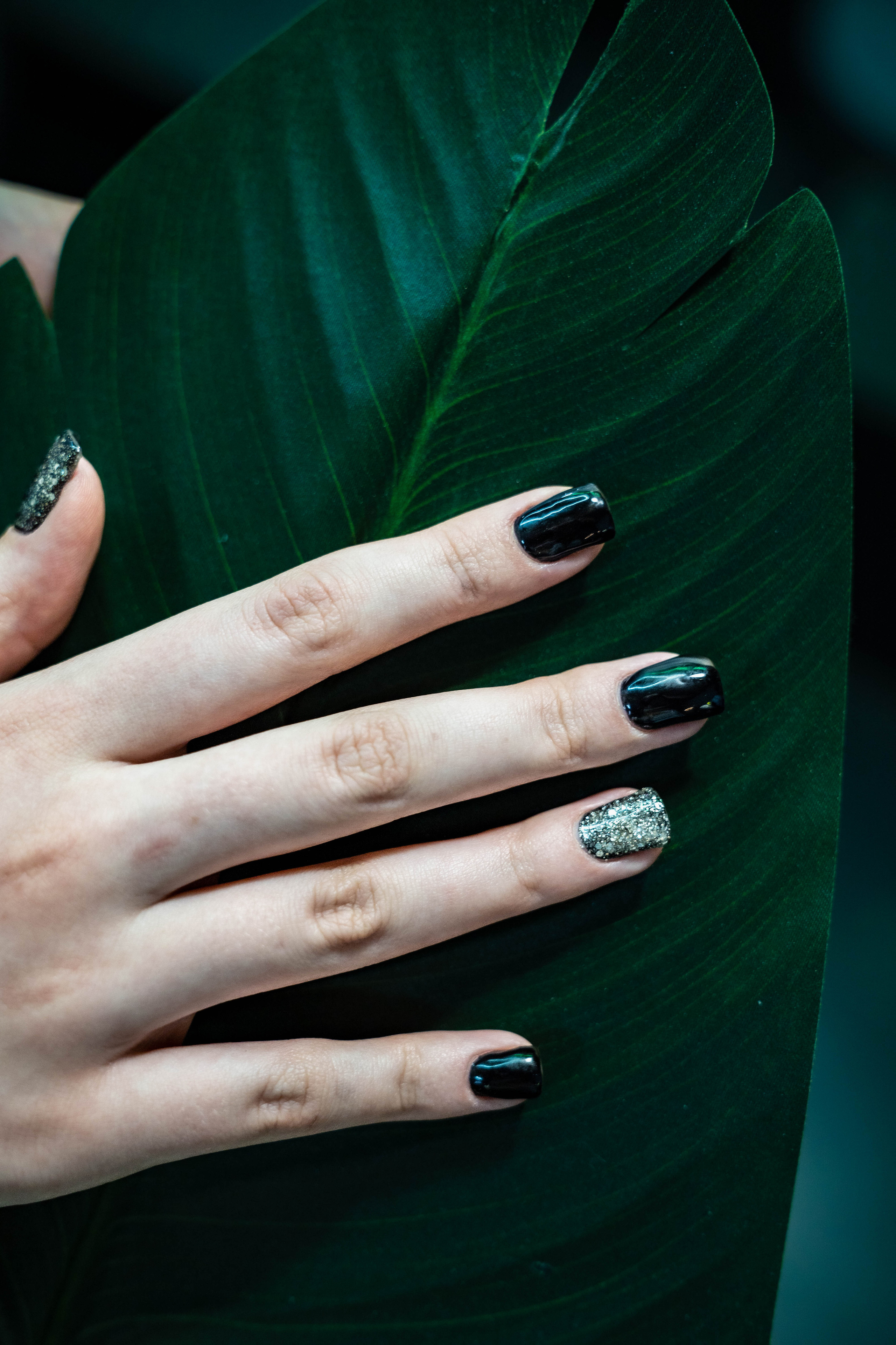 Салон красоты и маникюра SODA Трёхгорка. Фото и видео съёмка на заказ. VAU Studia. Москва