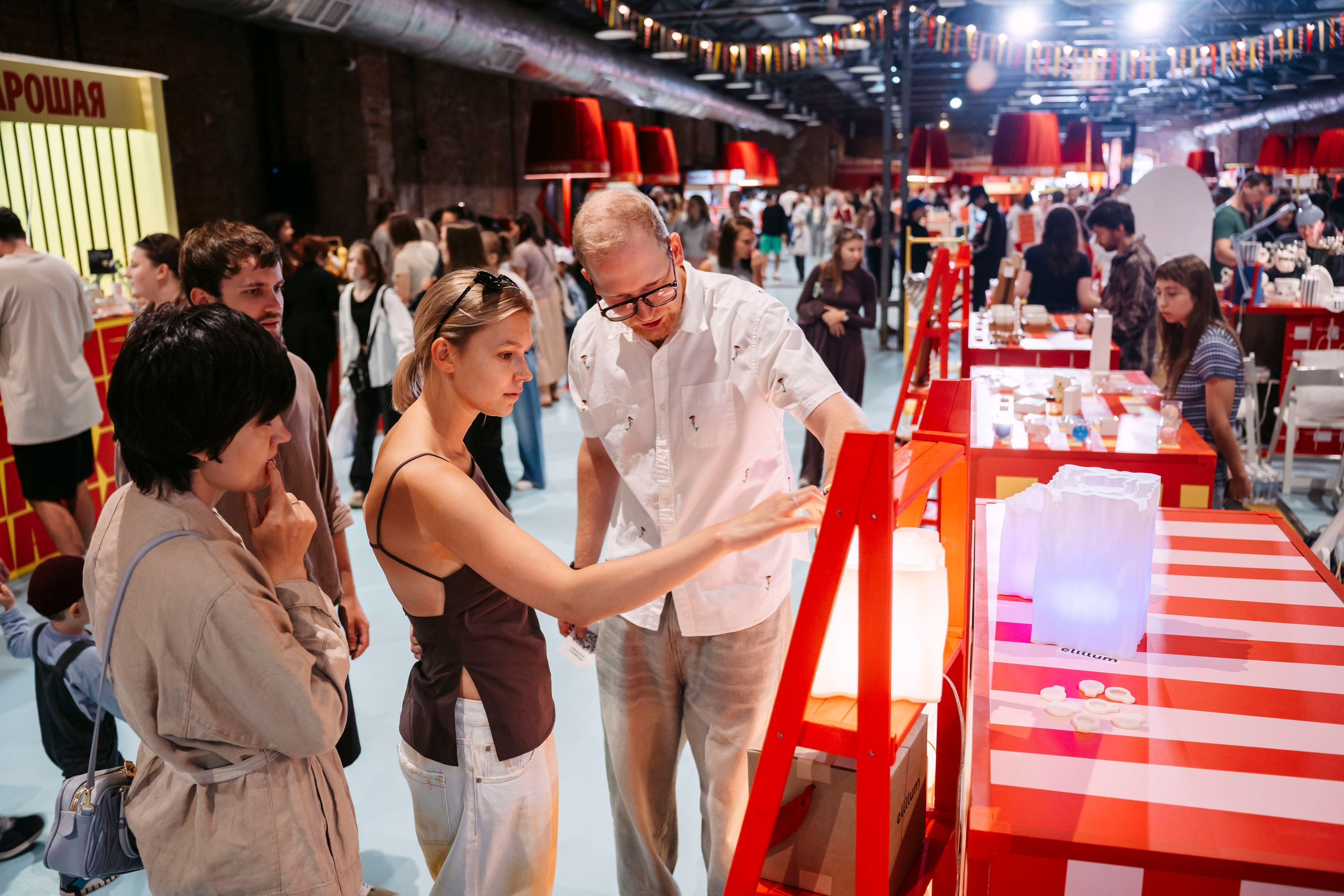 Маркет Маркета. Петербург / 2025. Саша Копылов, фотограф в Казани