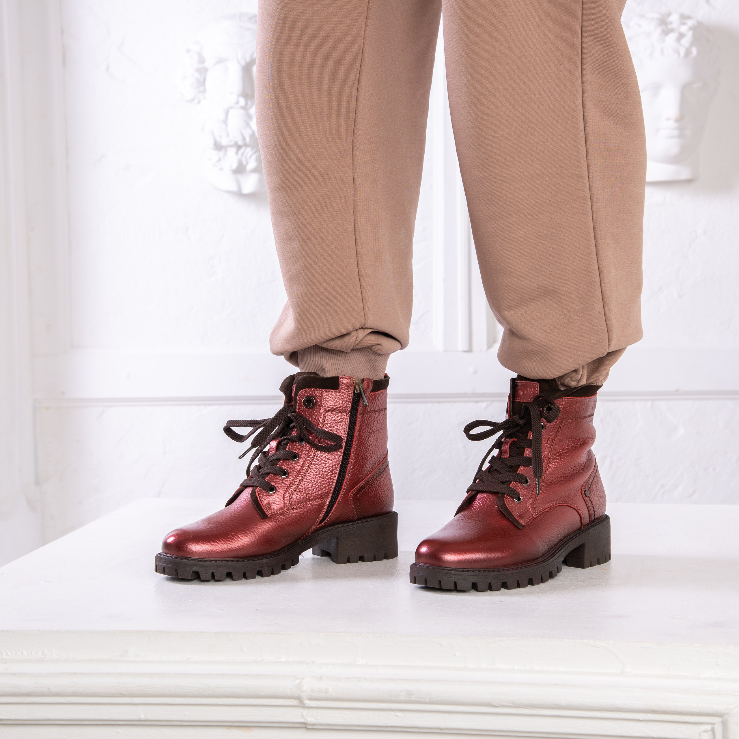 Съемка для бренда обуви. Фотограф Юлия Зимина