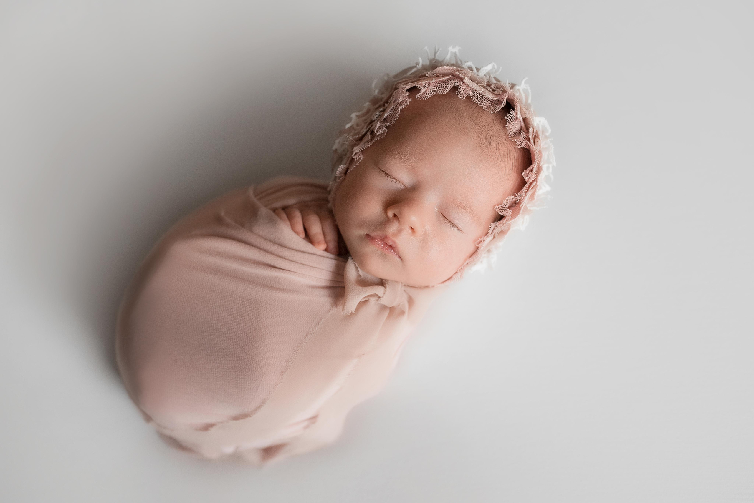 Агата. Фотограф новорожденных в Екатеринбурге Лена Ильина