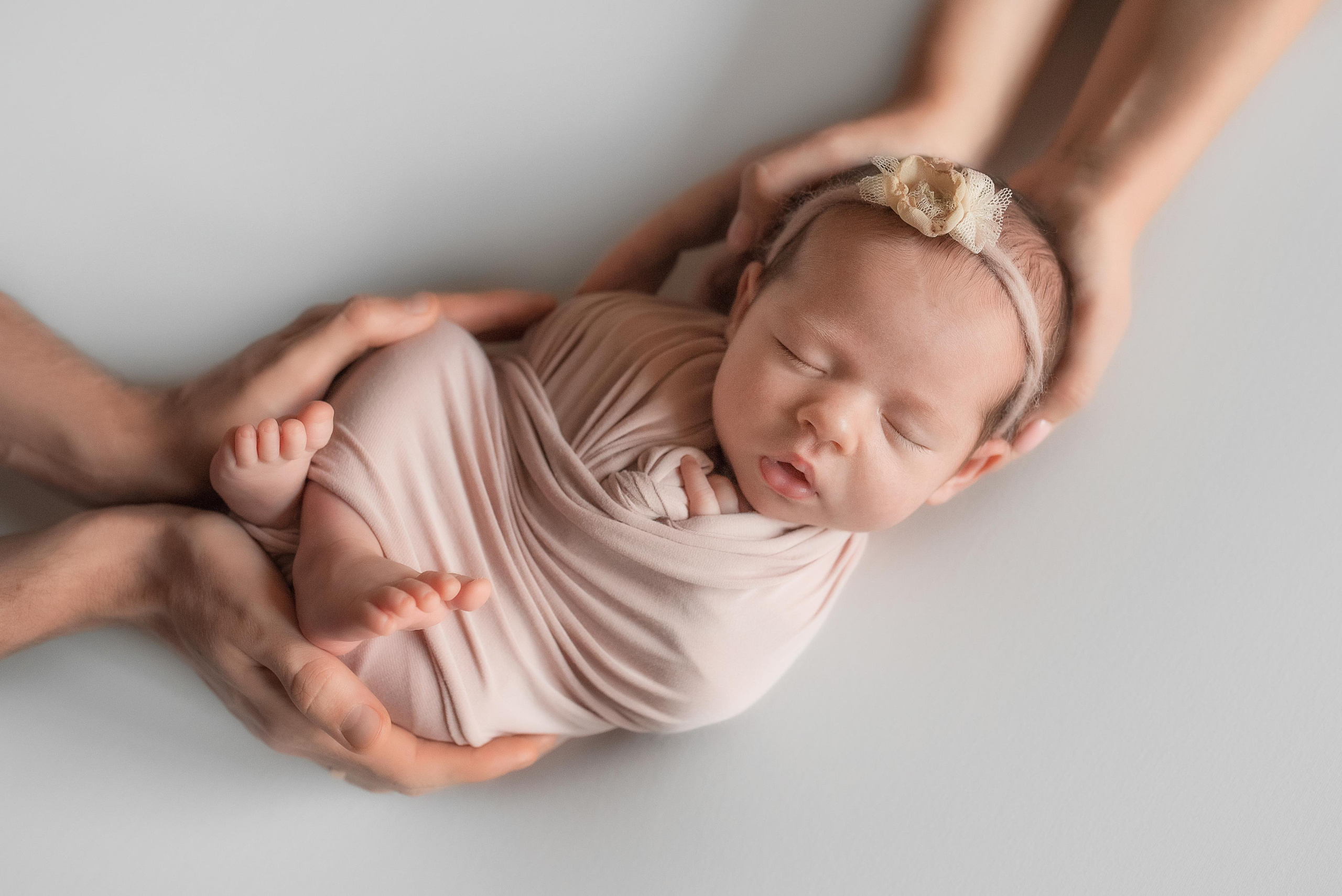 Агата. Фотограф новорожденных в Екатеринбурге Лена Ильина