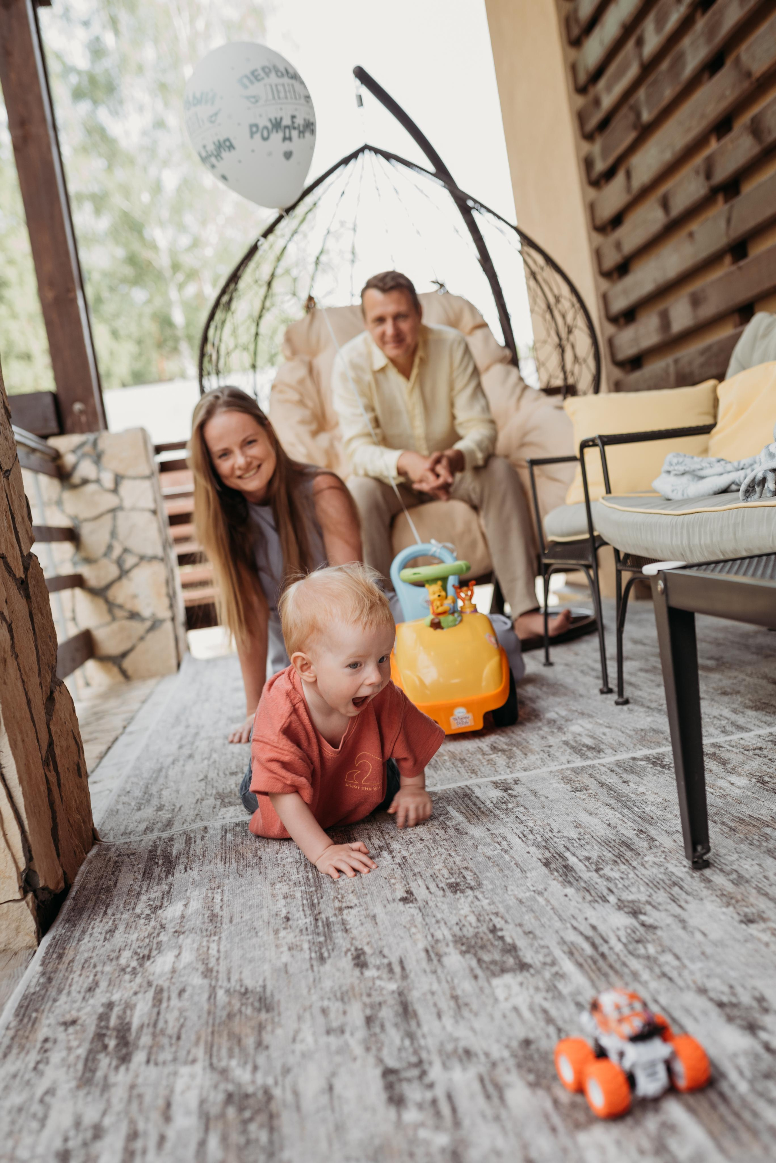 Лев, 1 годик (домашняя фотосессия). Фотограф новорожденных в Екатеринбурге Лена Ильина