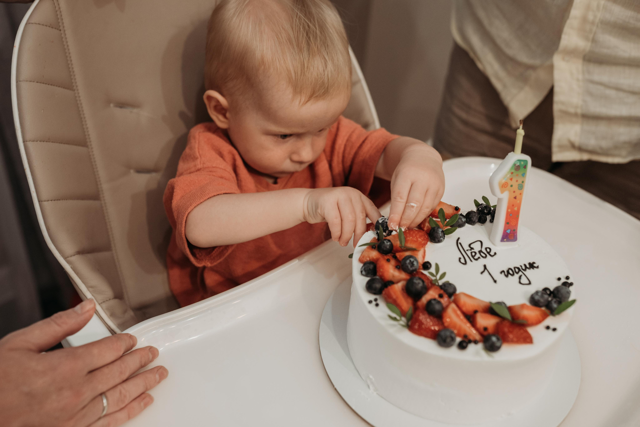 Лев, 1 годик (домашняя фотосессия). Фотограф новорожденных в Екатеринбурге Лена Ильина