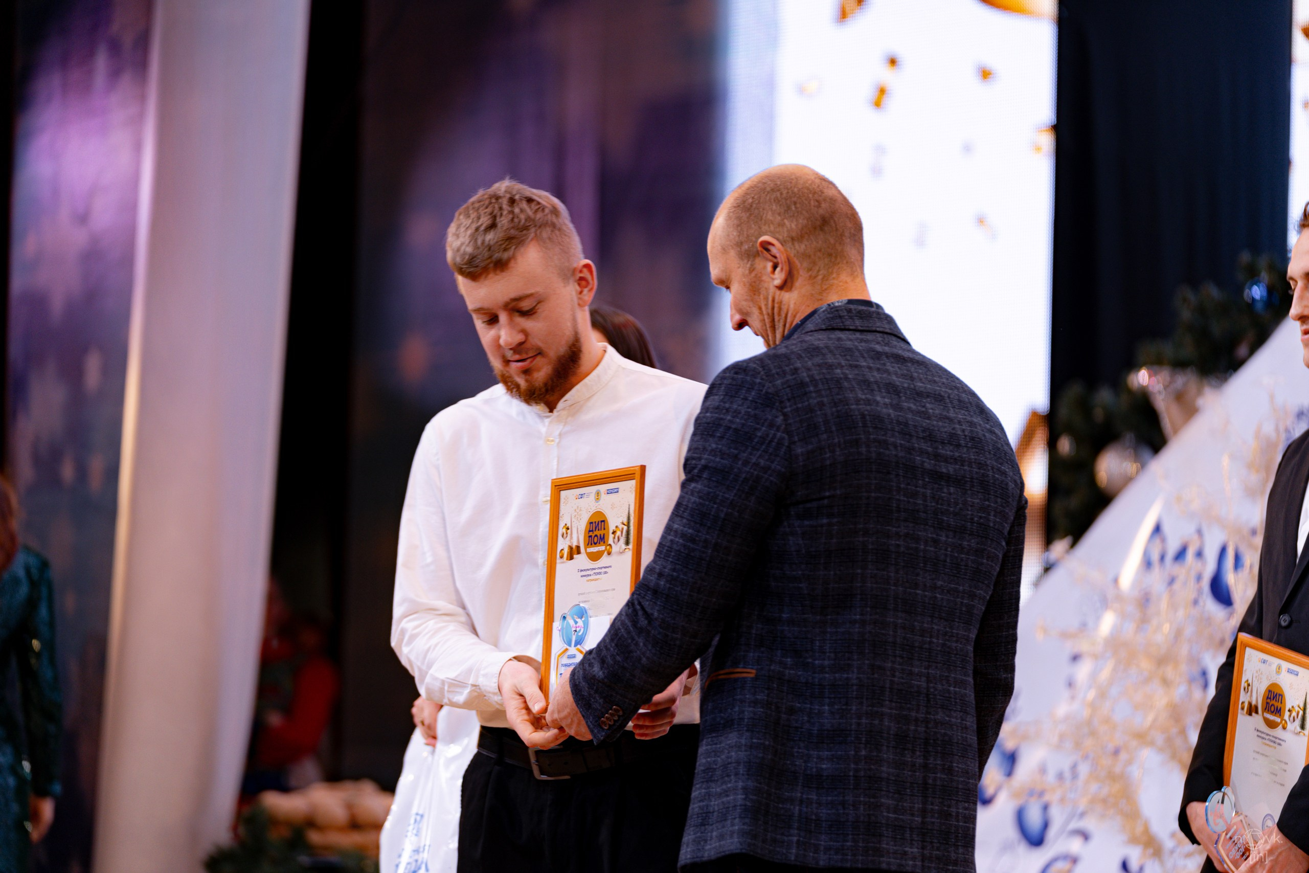 Ёлка. ФОТОГРАФ ИВАН НОВИКОВ | СТАВРОПОЛЬ