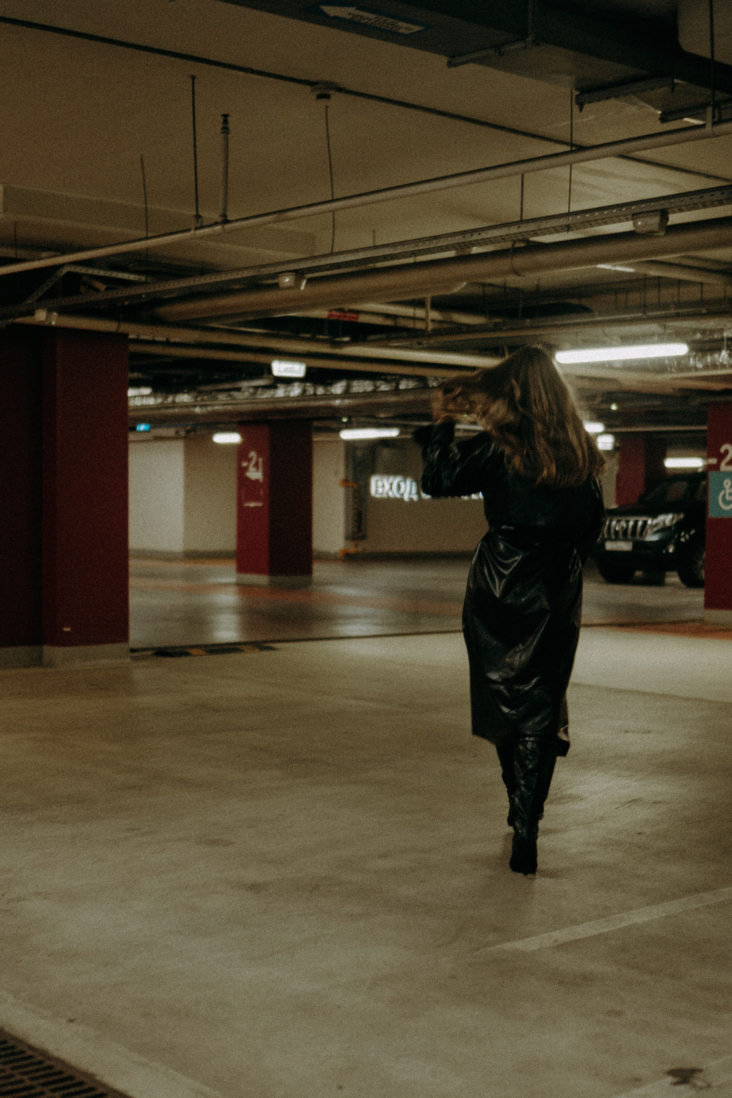 НА ПАРКОВКЕ. Профессиональный фотограф, Санкт-Петербург — Виктория Богомолова