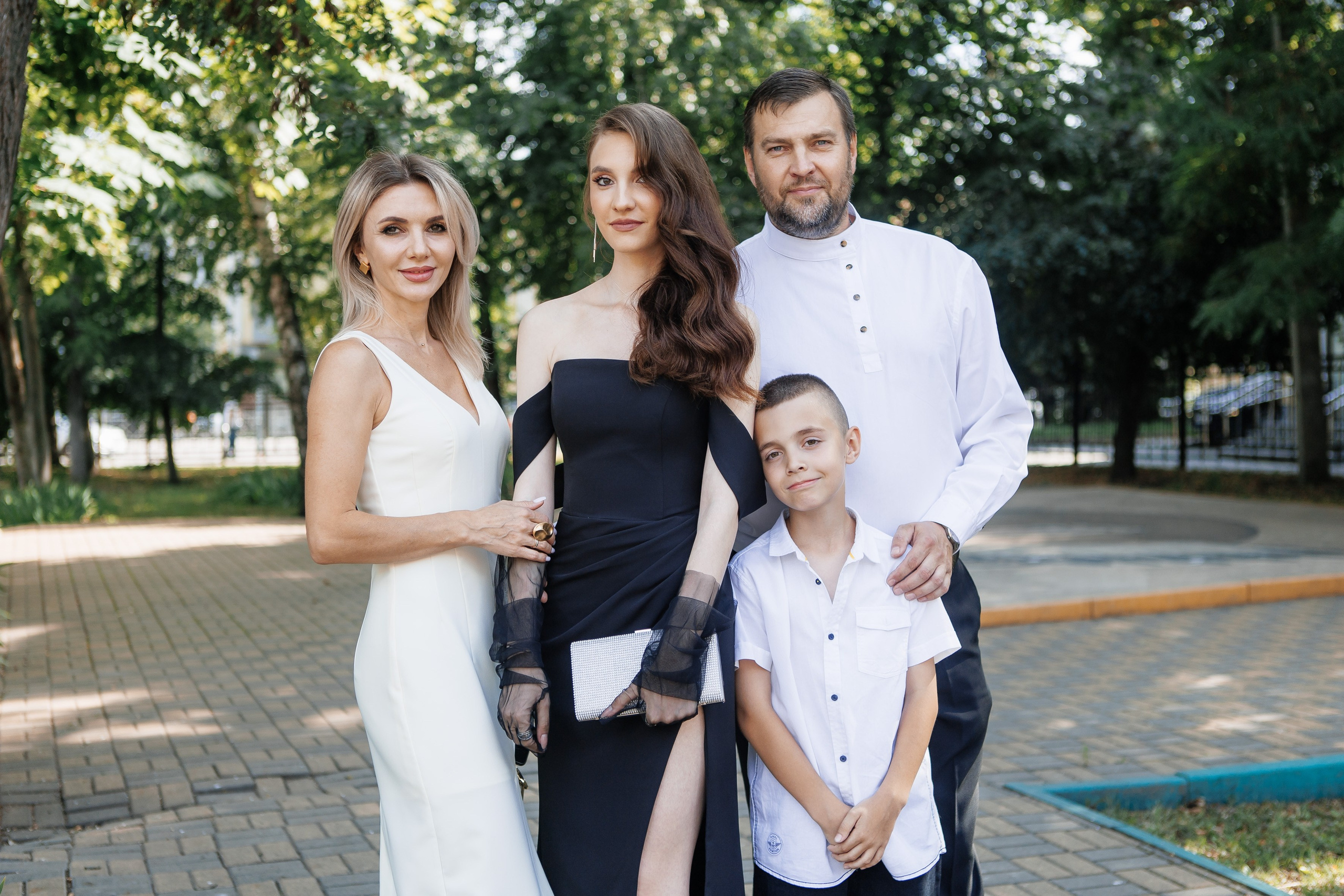 Выпускной Гимназия 12 2024 г. Свадебный и портретный Фотограф в Липецке Дмитрий Котюков