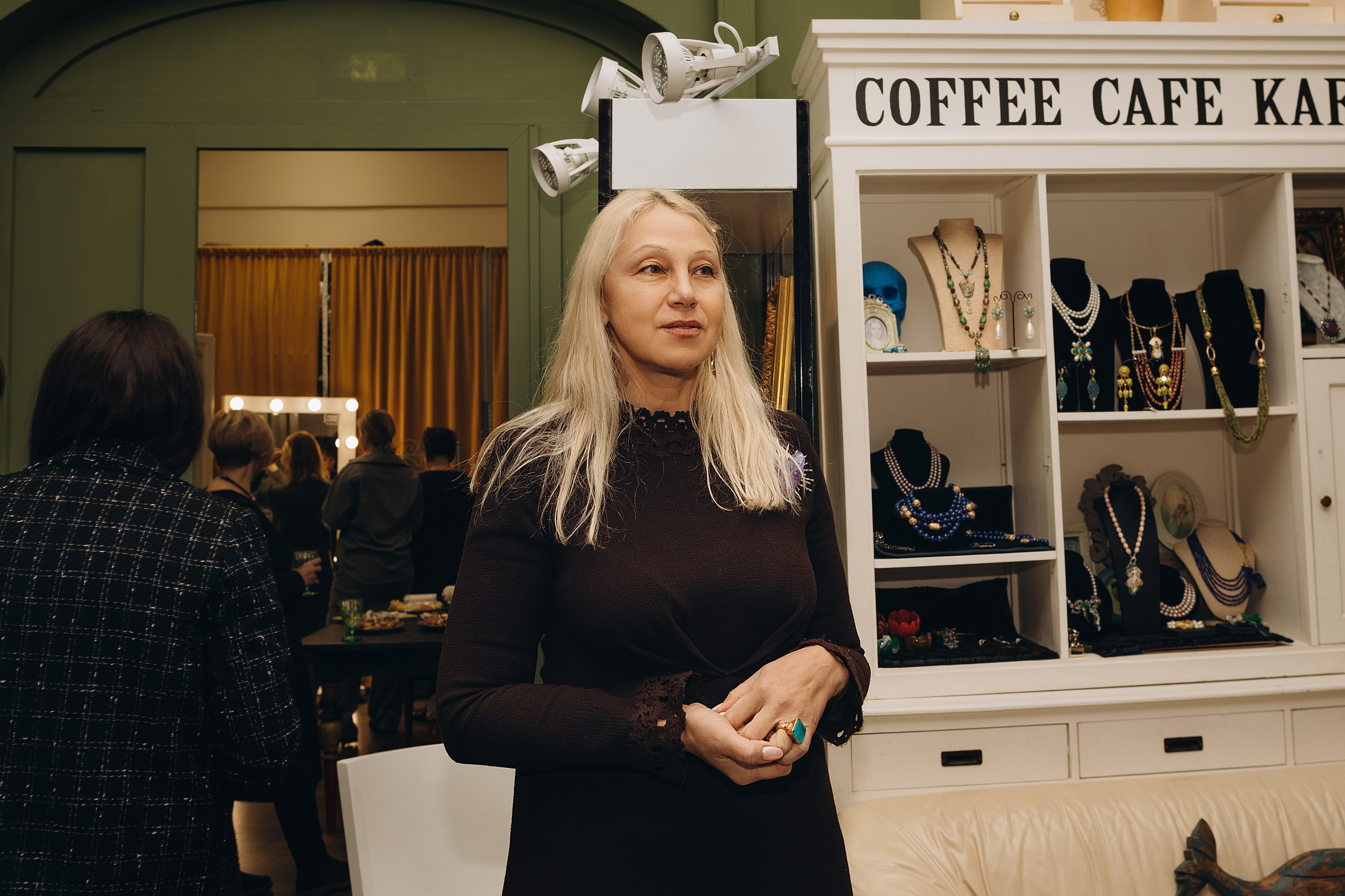 Тренинг. Встреча клуба, украшения. Портретный фотограф в Москве и МО Зимина Татьяна