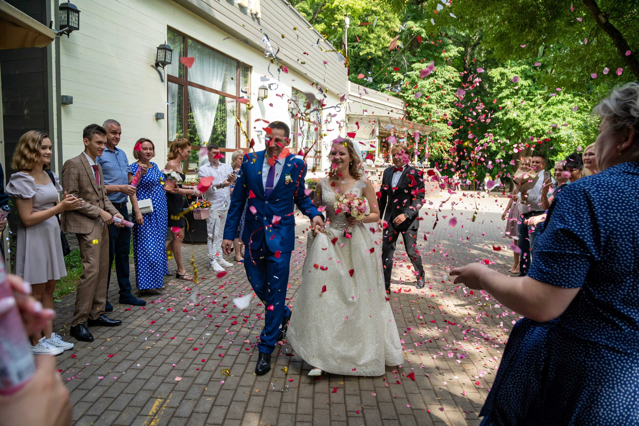 Альбом свадебная фотосъёмка, венчание, утро невесты, роспись, банкет. «Студия DRONAVT`s» — видеосъёмка и фотография г. Москва