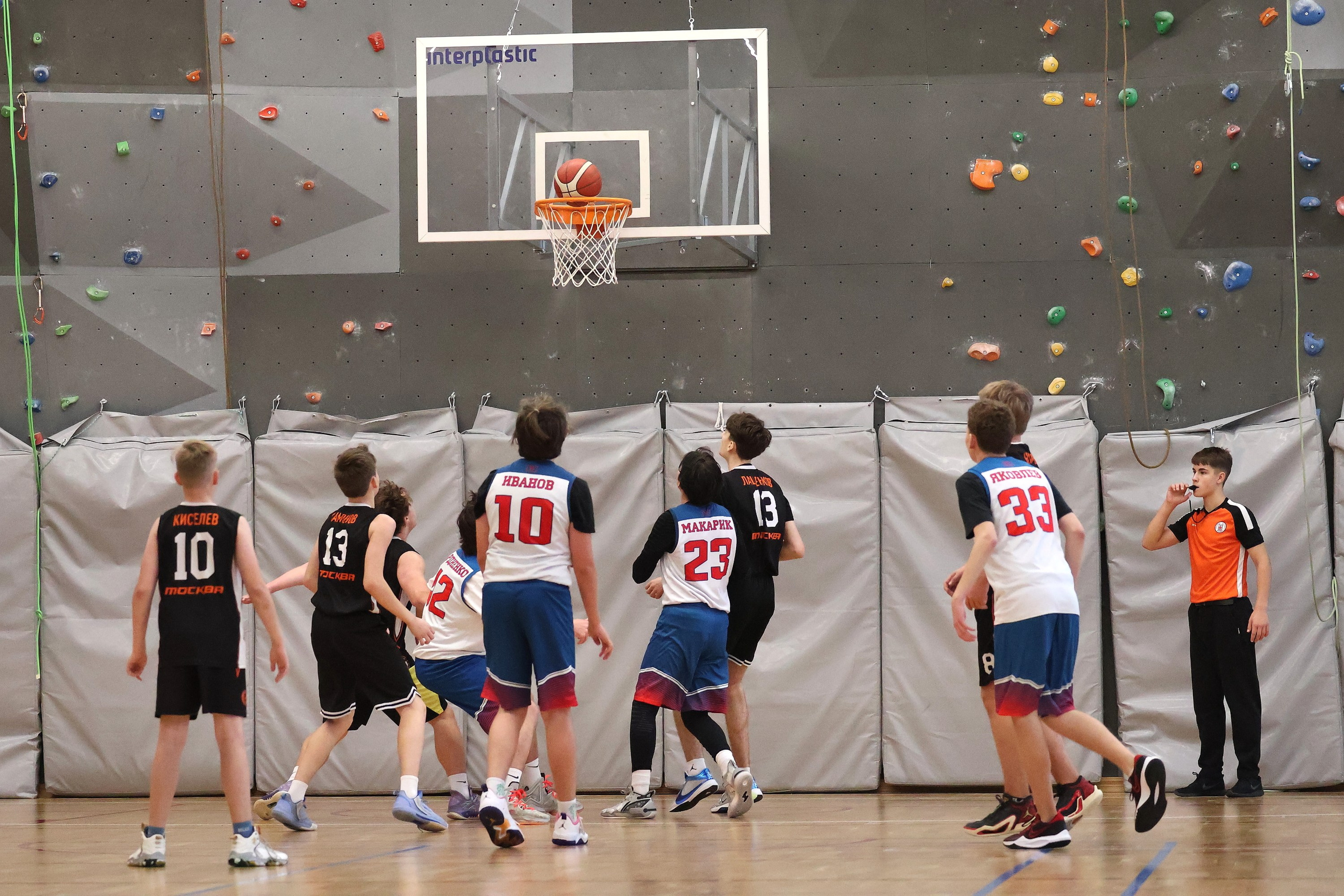 Баскетбол. Новая школа. Спортивный и репортажный фотограф Ермакова Светлана