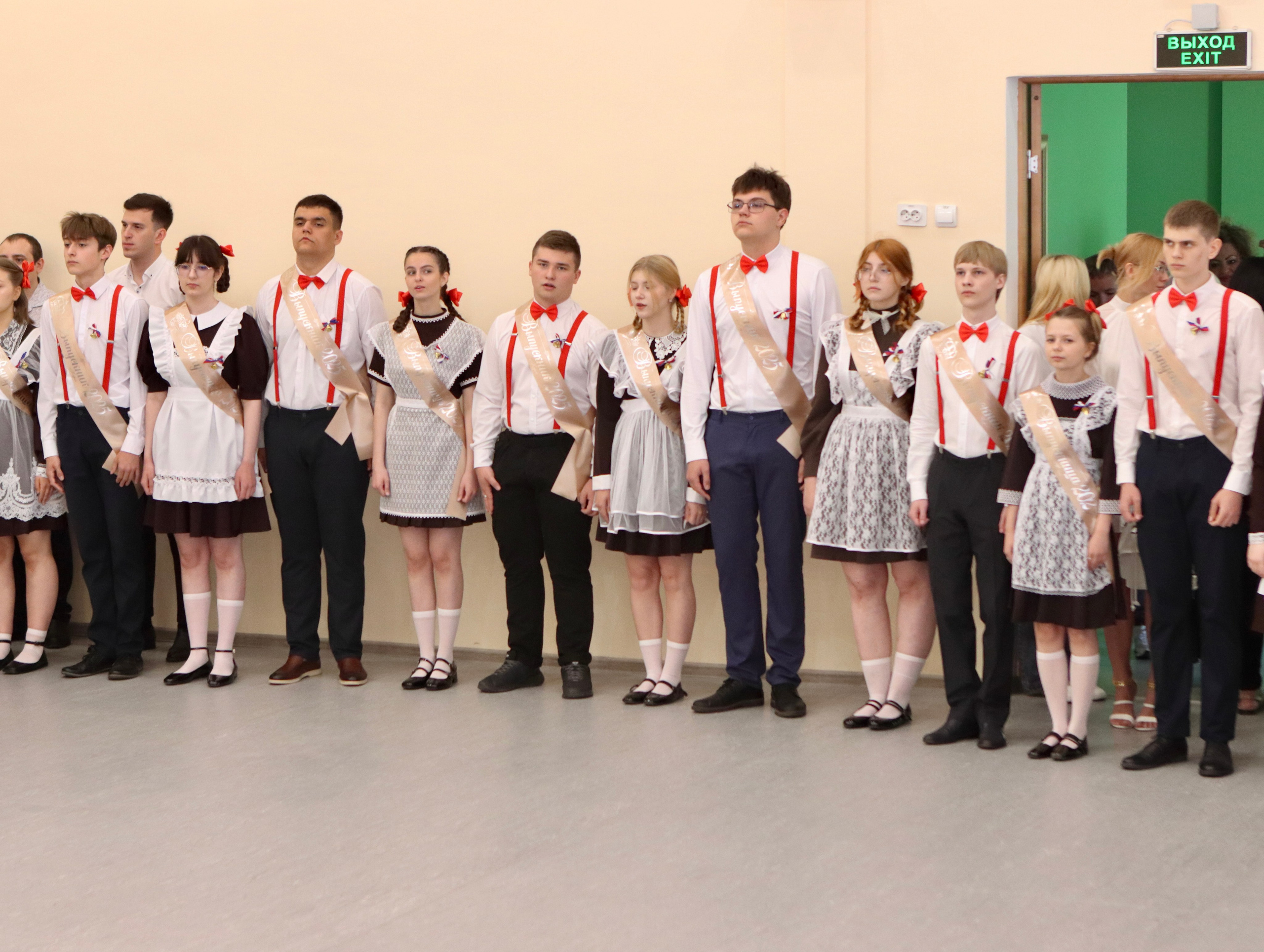 Школьный выпускной. Фотограф в Курске Смирнов Евгений