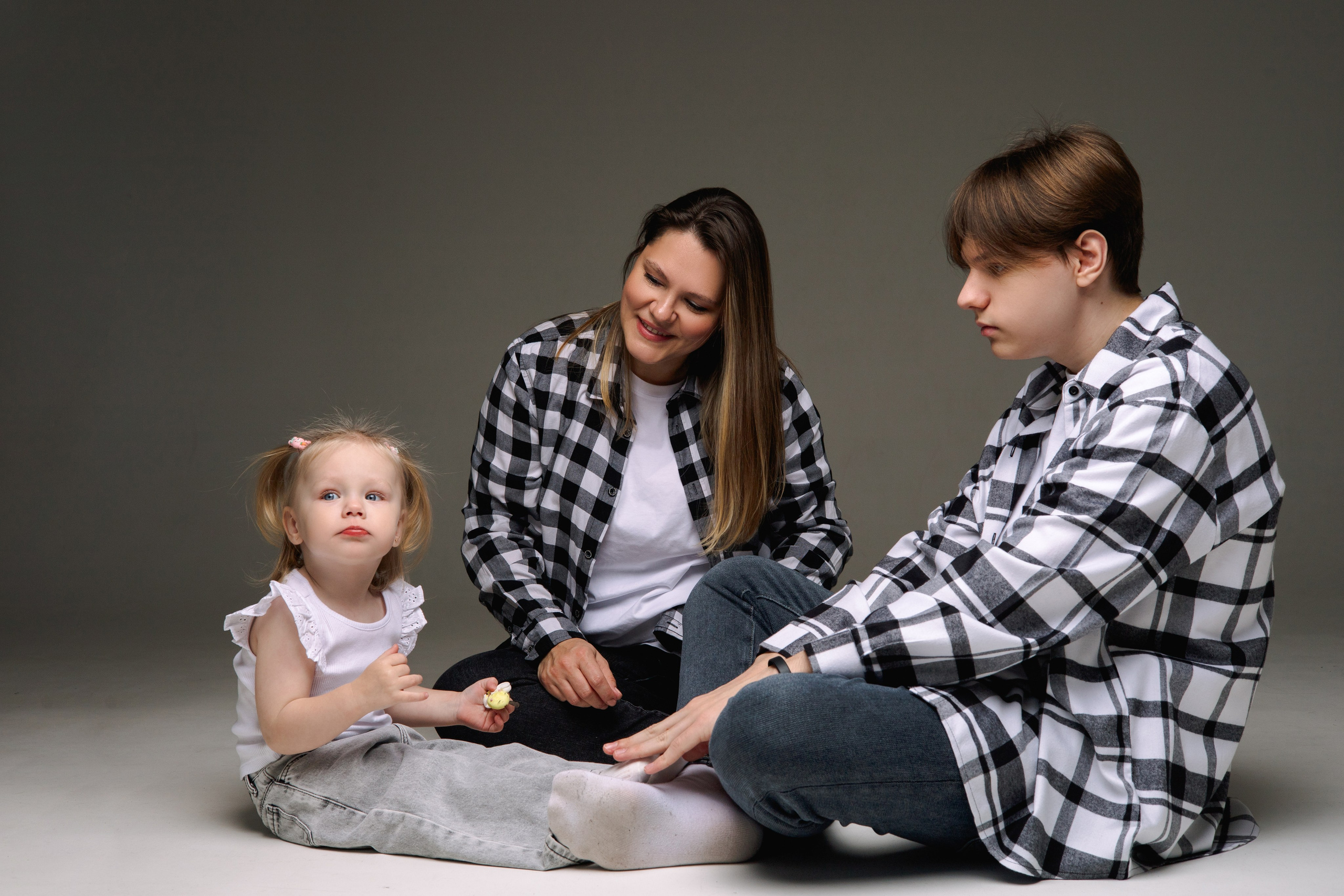 Люба с детками. Женский и семейный фотограф в Томске Алиса Качан