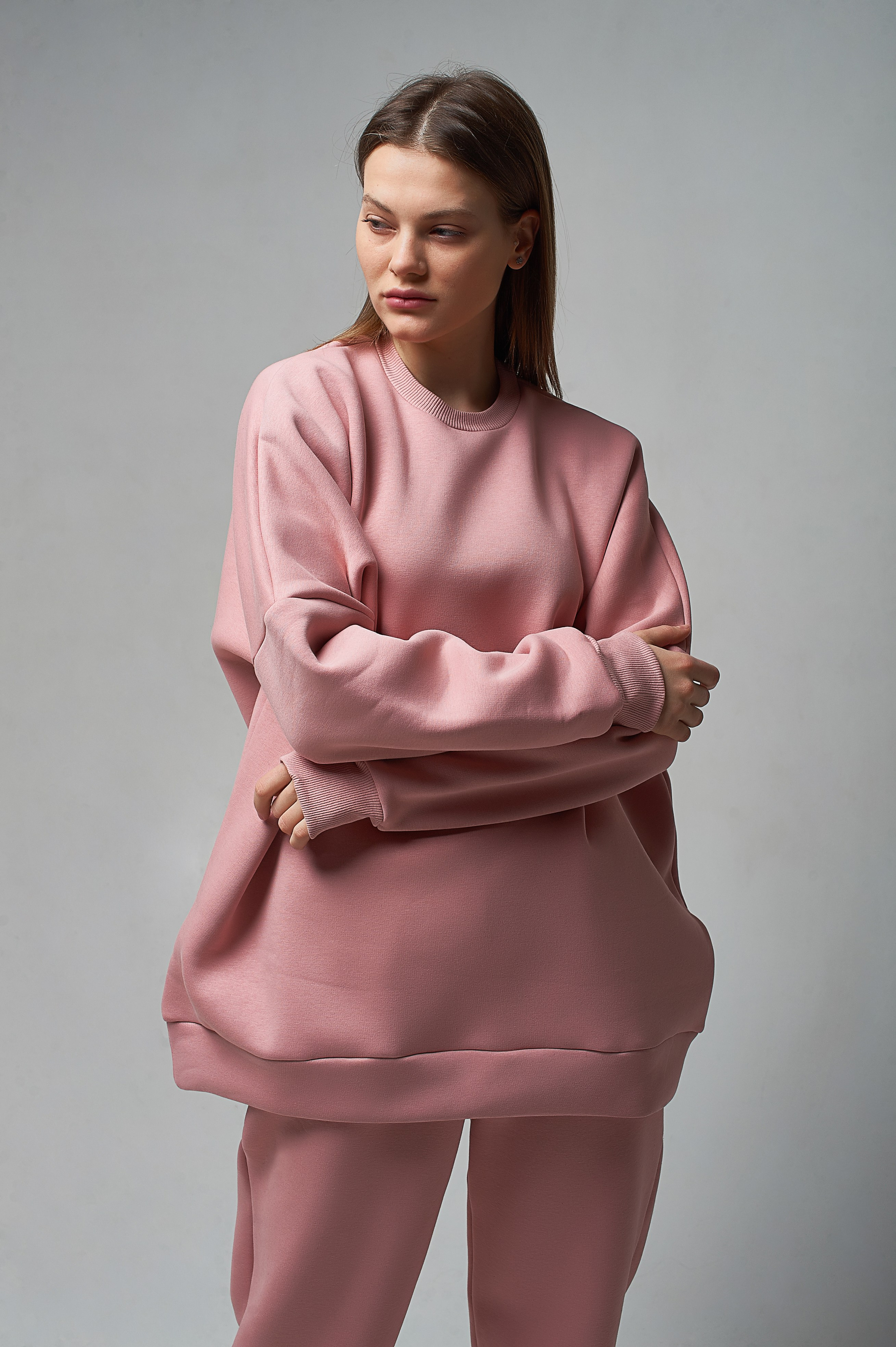 Каталожная съемка в студии для магазина на Wildberries. Свадебный фотограф в Ростове-на-Дону Владимир Пешков