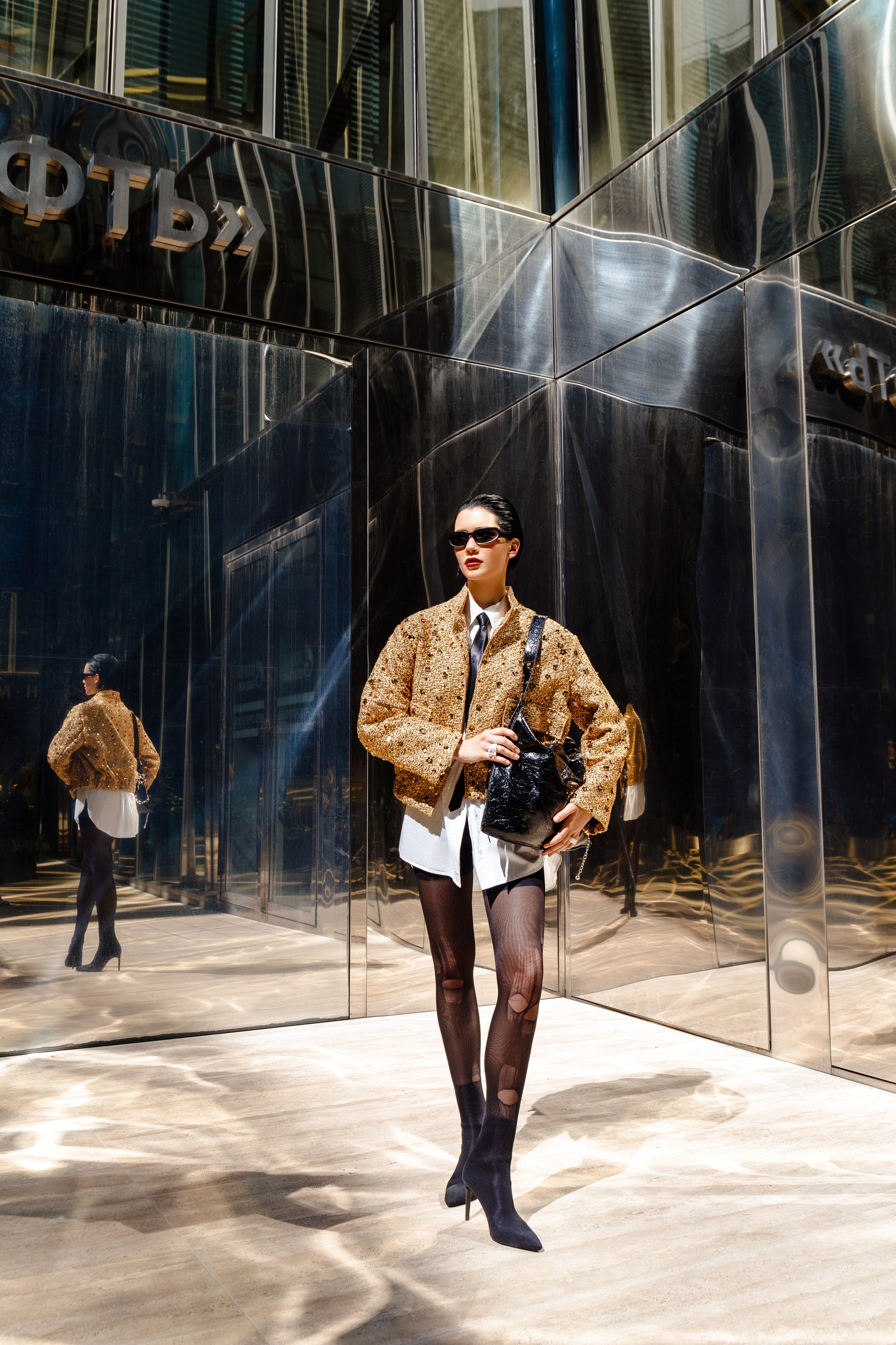 Летняя fashion-съёмка в Петербурге в стиле Balenciaga