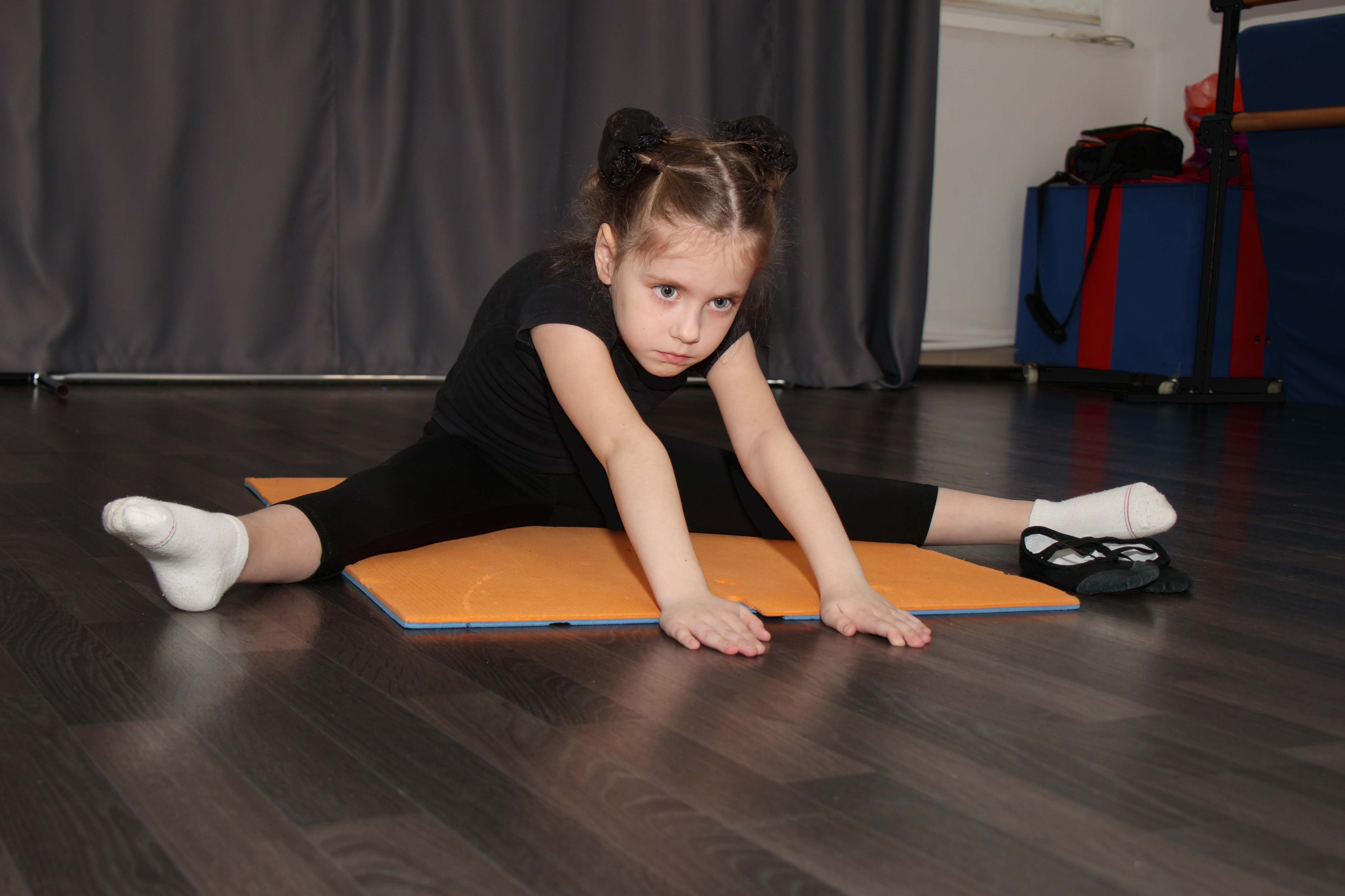 Тренировка в танц. школе. Репортажный Фотограф