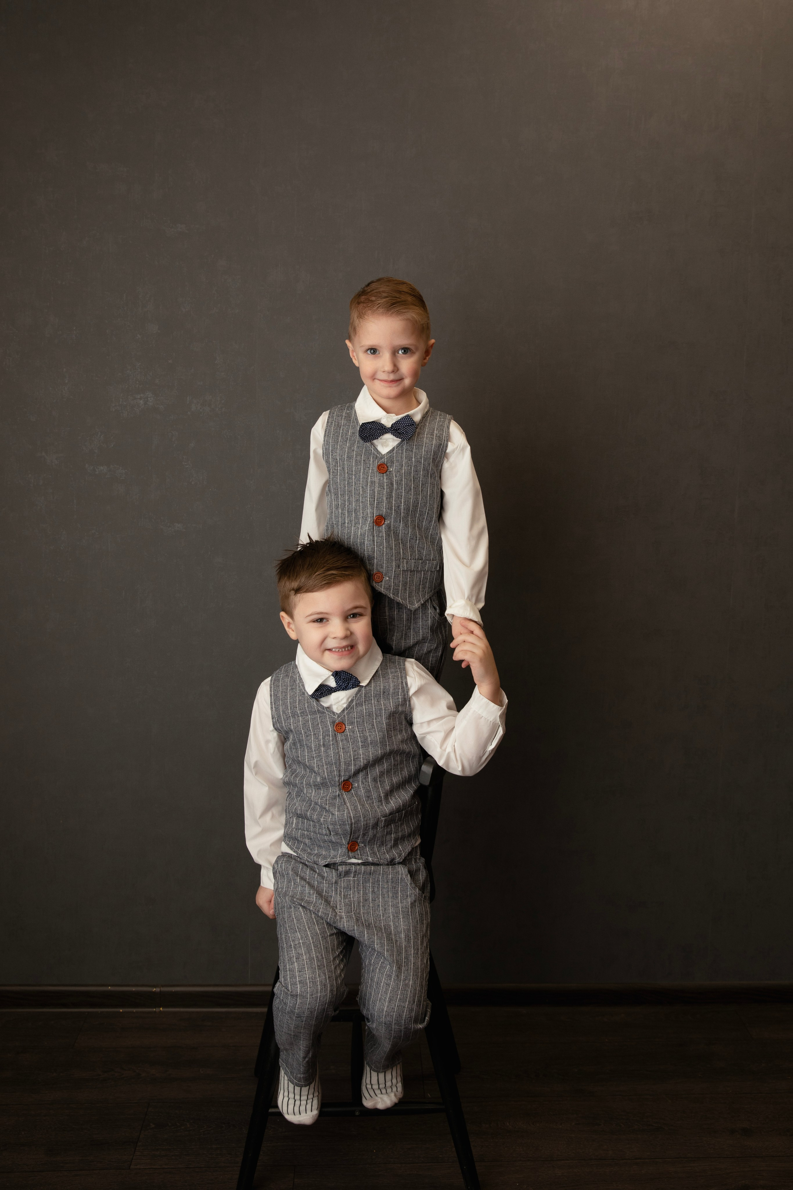 Съемка двойни в студии. Фотограф новорожденных, детский фотограф  Москва.Семейная съемка Москва. Семенова Анна