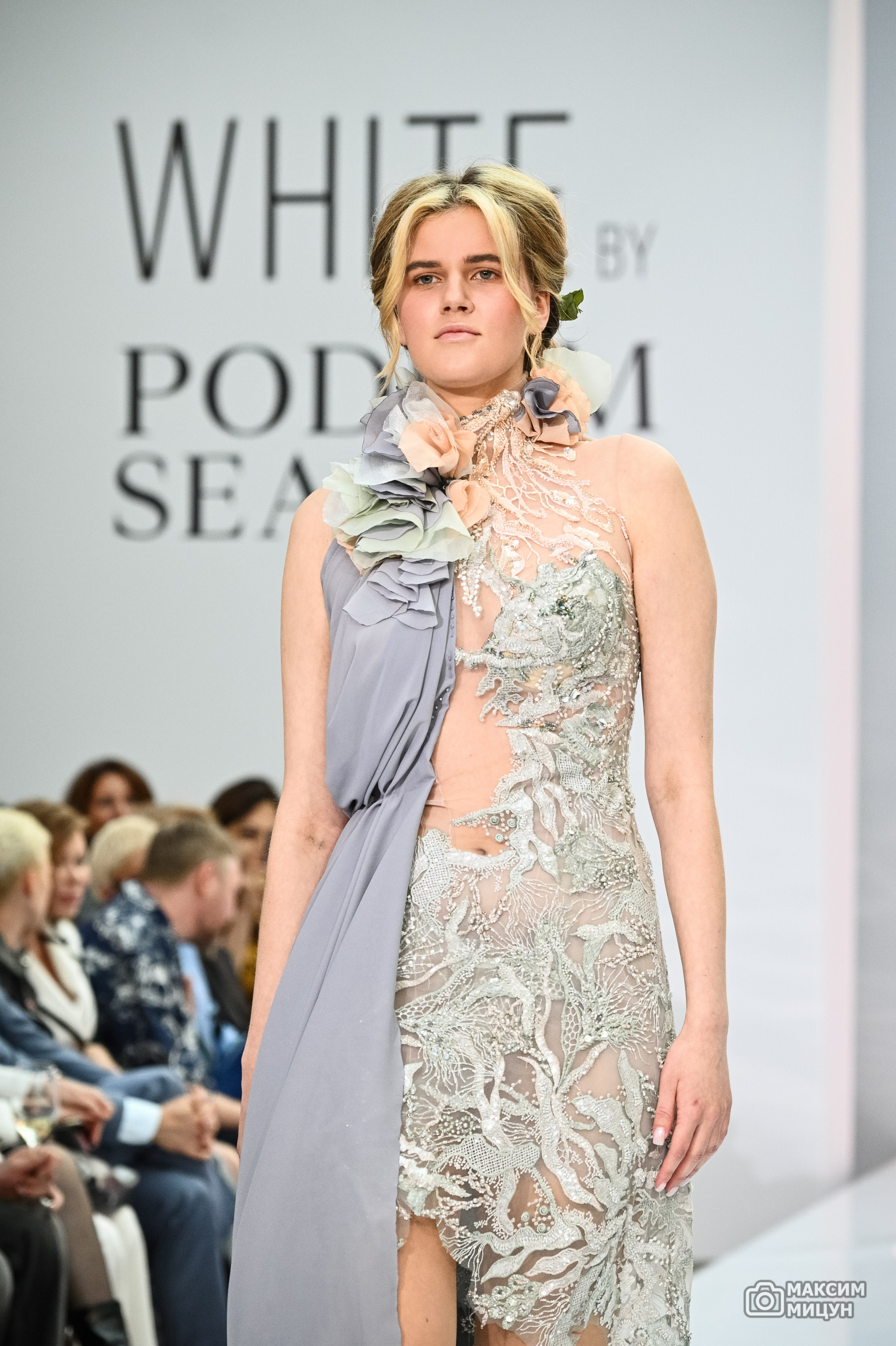 Модные показы. Фотограф Максим Мицун. Портрет, свадьба, репортаж, каталог
